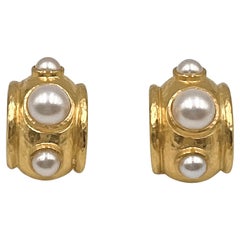 Elizabeth Locke 19k Yellow Gold Pearl Half Hoop Earrings