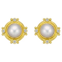 Elizabeth Locke Boucles d'oreilles en or 19 carats avec mabé, perles et diamants