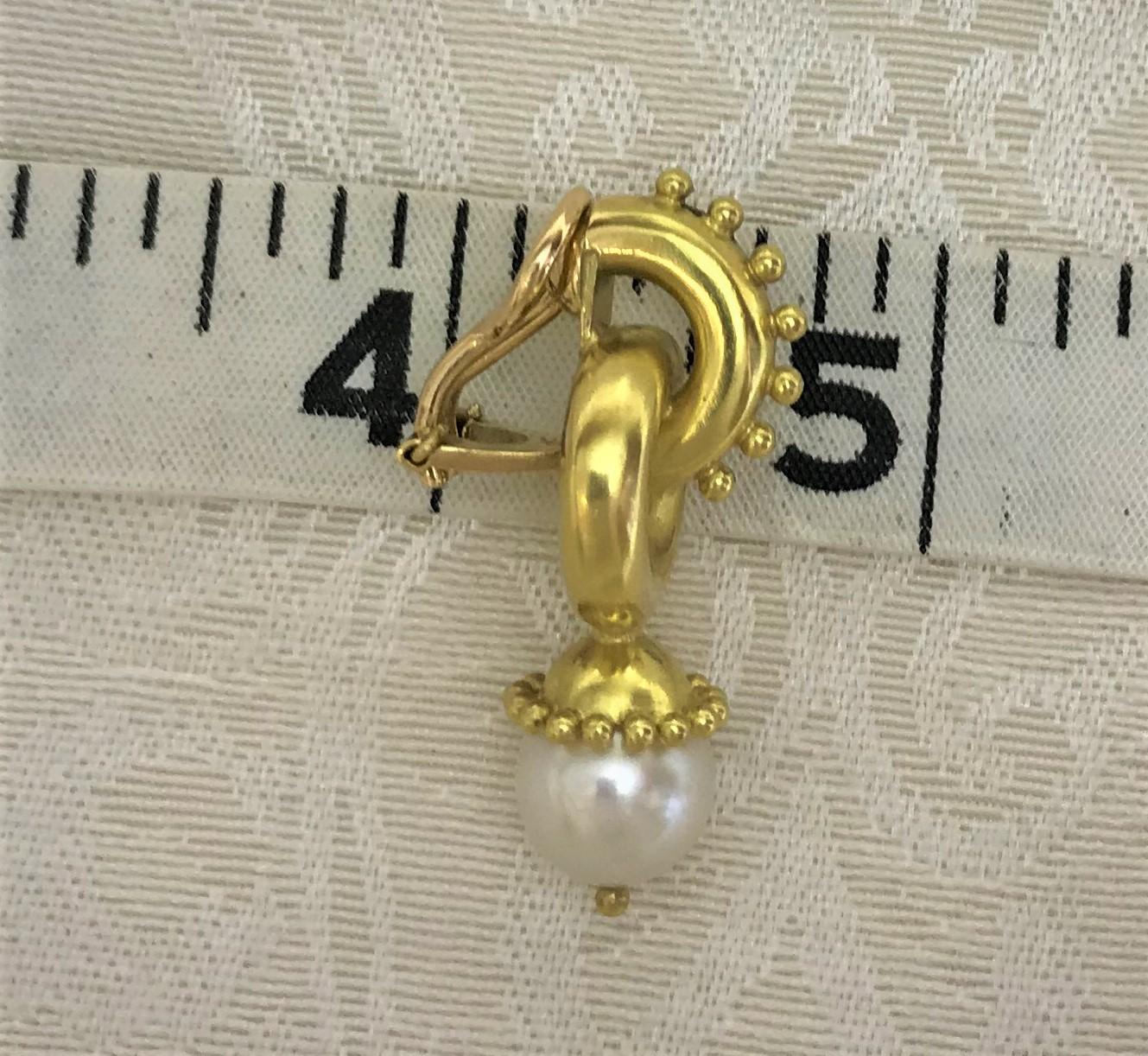 Women's or Men's Elizabeth Locke 19 Karat Yellow Pearl Drop Earring