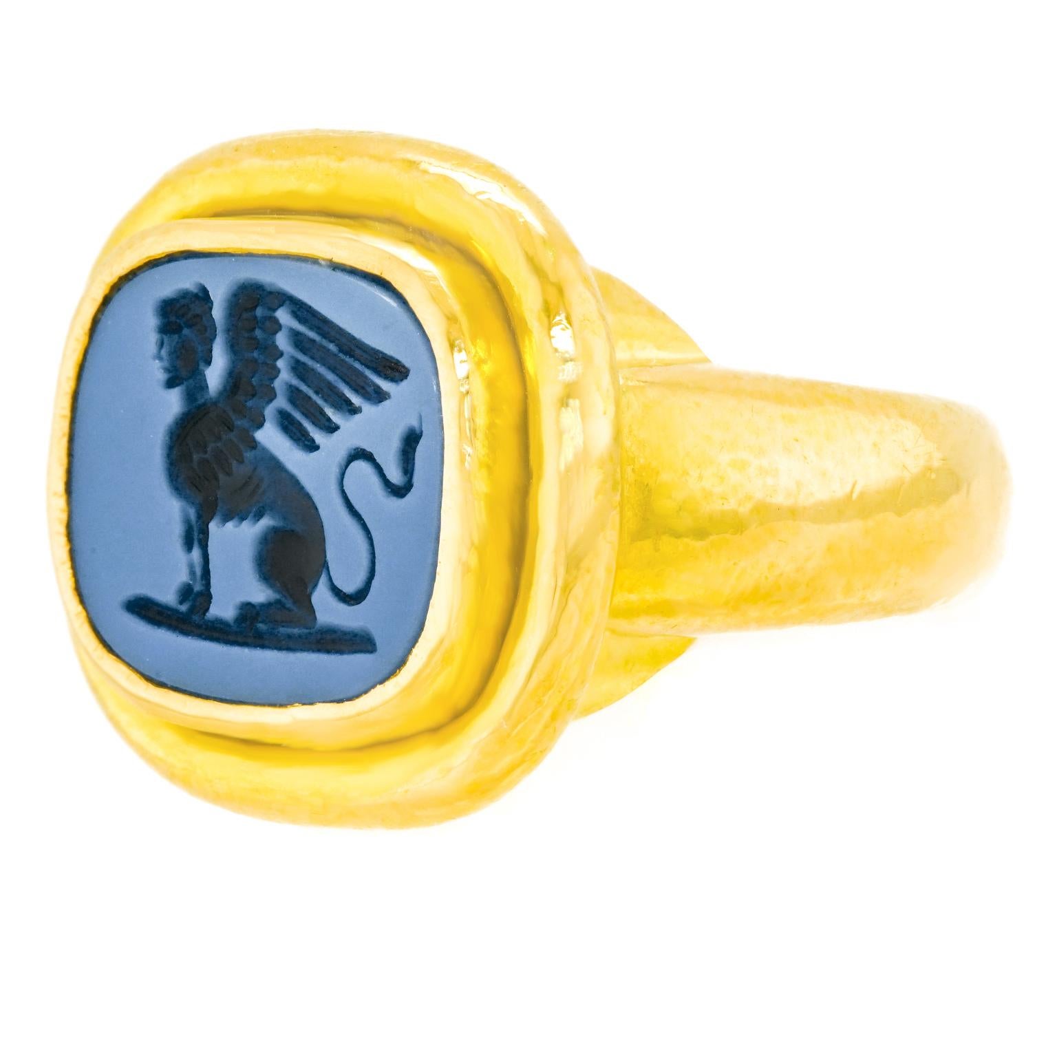 Elizabeth Locke Agate-Set Gold Seal Ring 3