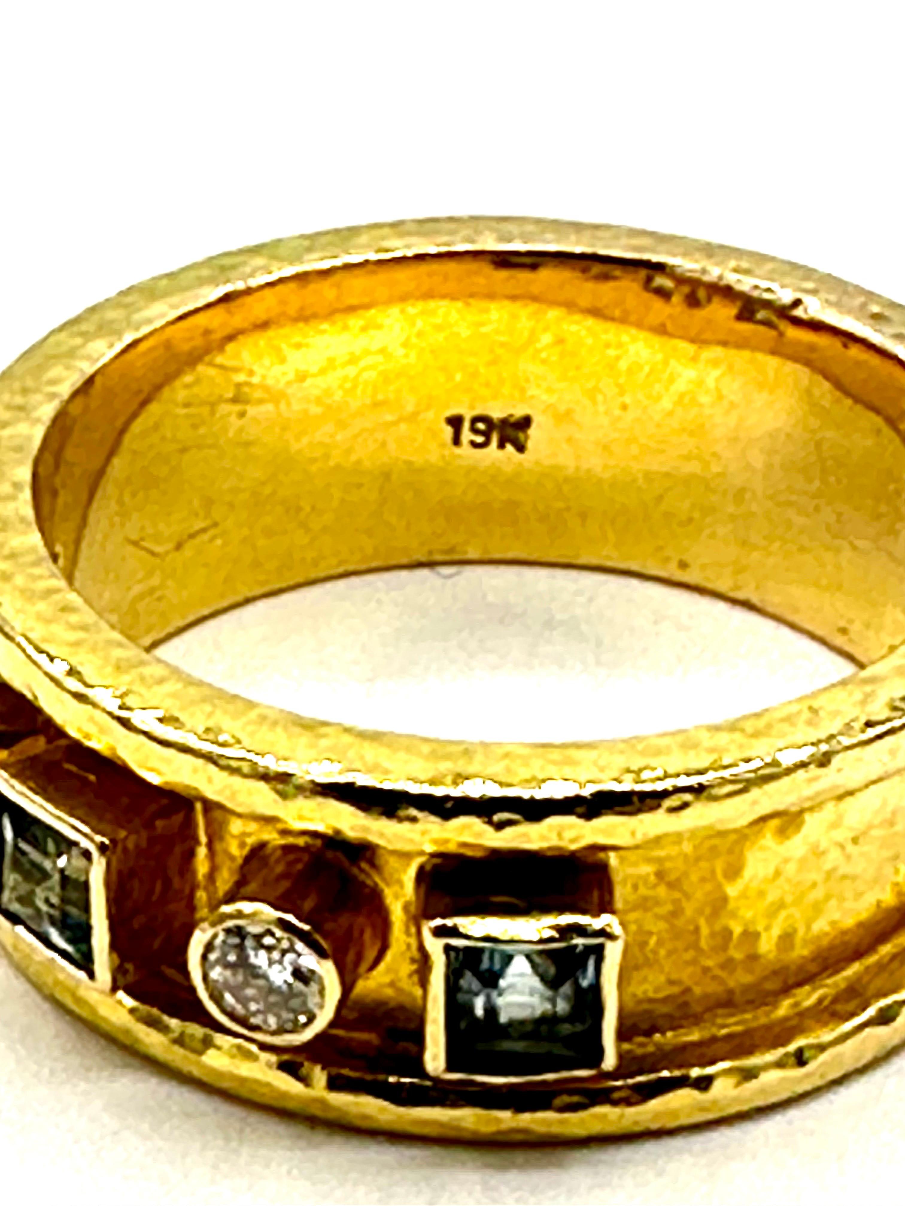 Women's or Men's Elizabeth Locke Aquamarine and Diamond 19K Textured Yellow Gold Band Ring For Sale