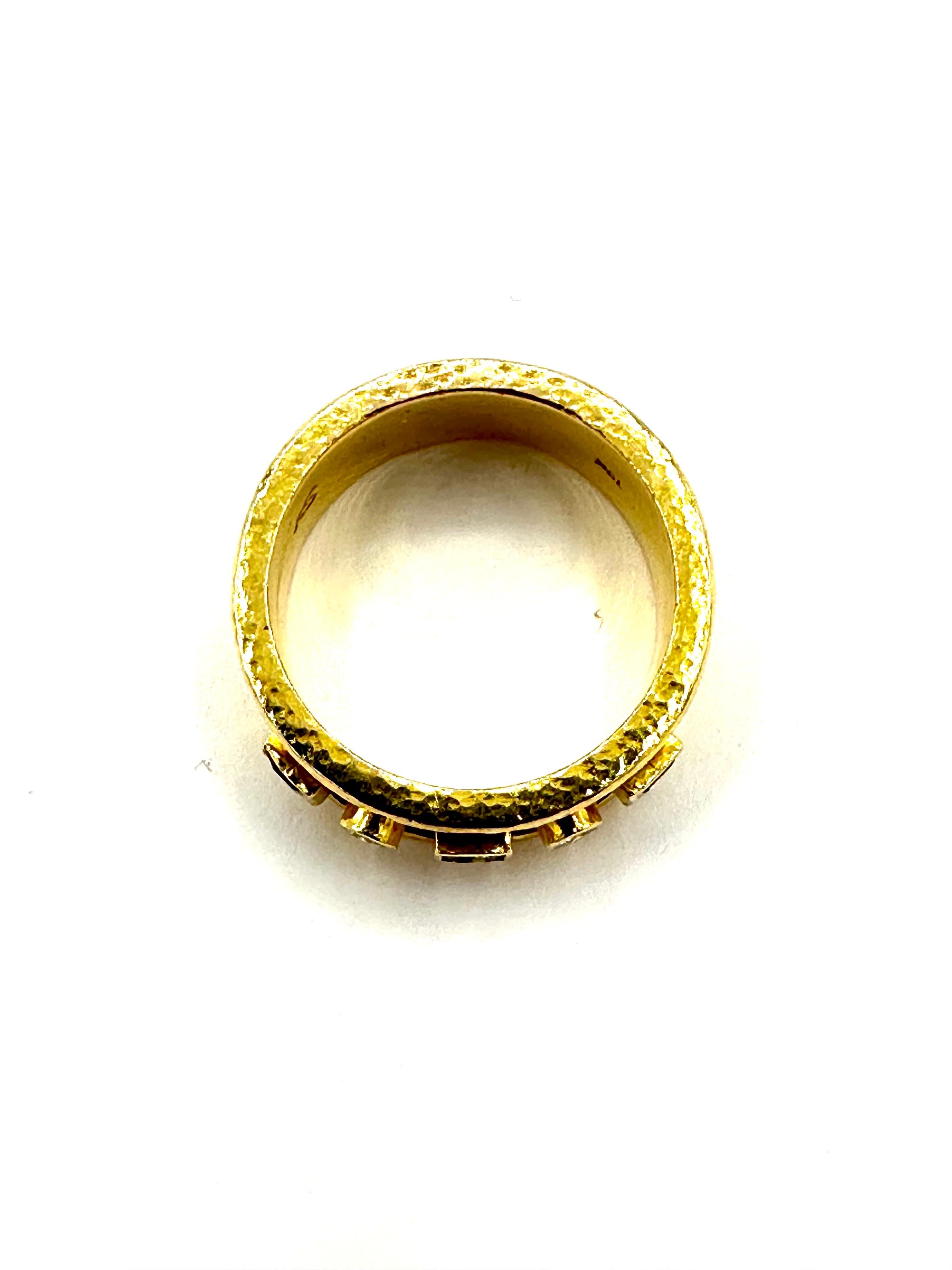 Elizabeth Locke Aquamarine and Diamond 19K Textured Yellow Gold Band Ring For Sale 2