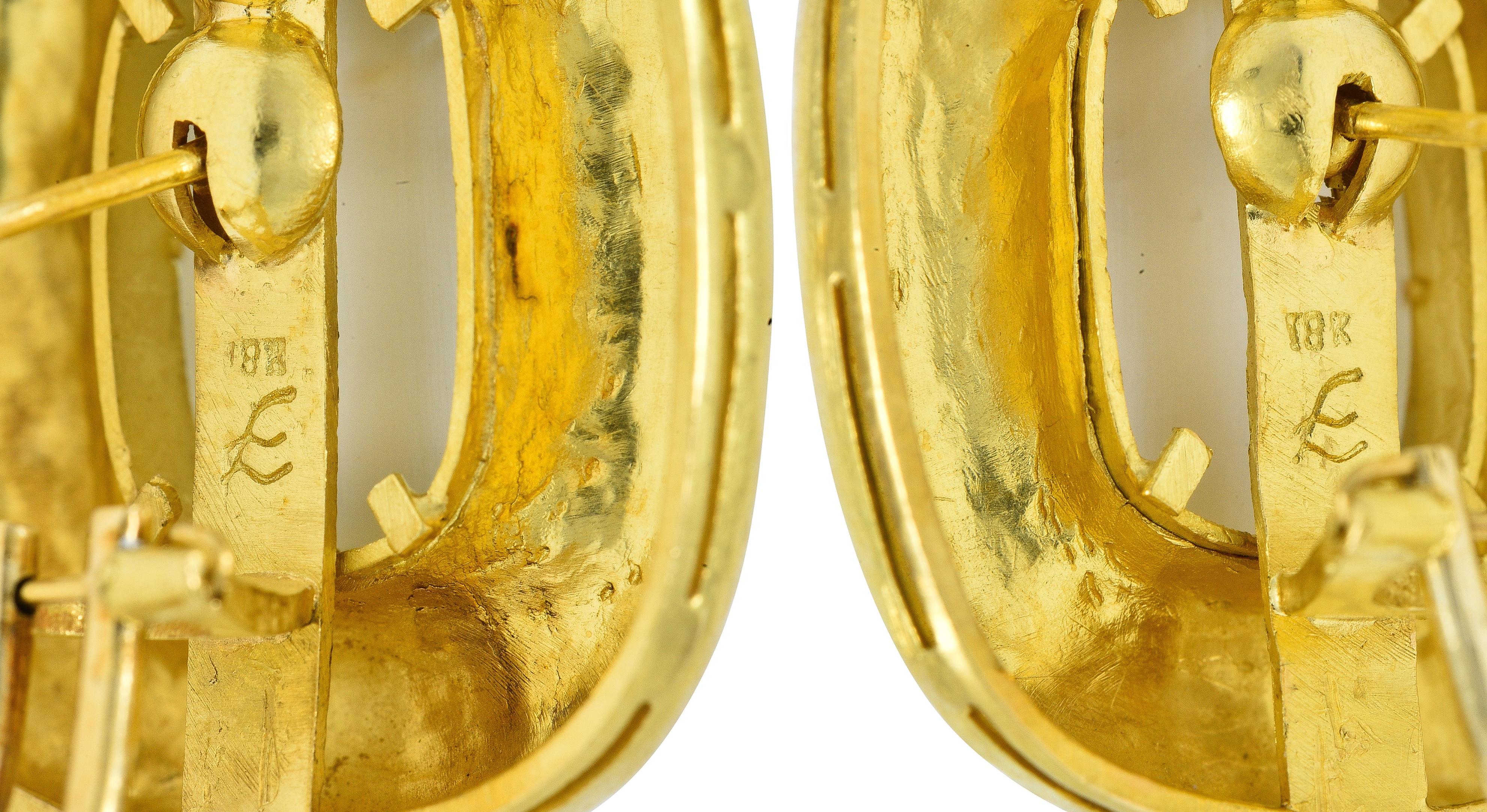 Elizabeth Locke Aquamarine Cabochon 18 Karat Yellow Gold Hammered Earrings For Sale 1