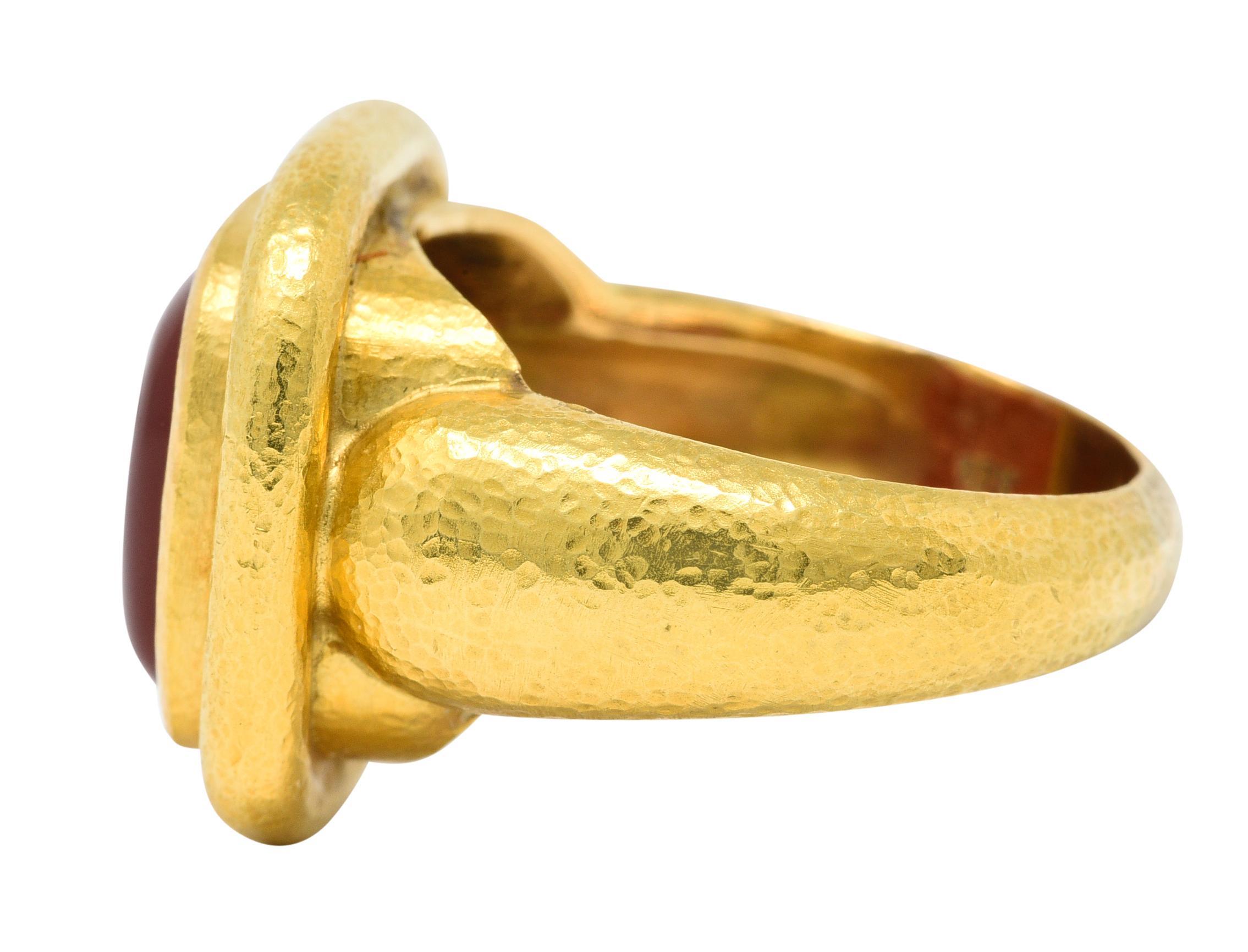 Elizabeth Locke Carnelian Intaglio 18 Karat Yellow Gold Lion Signet Ring In Excellent Condition In Philadelphia, PA