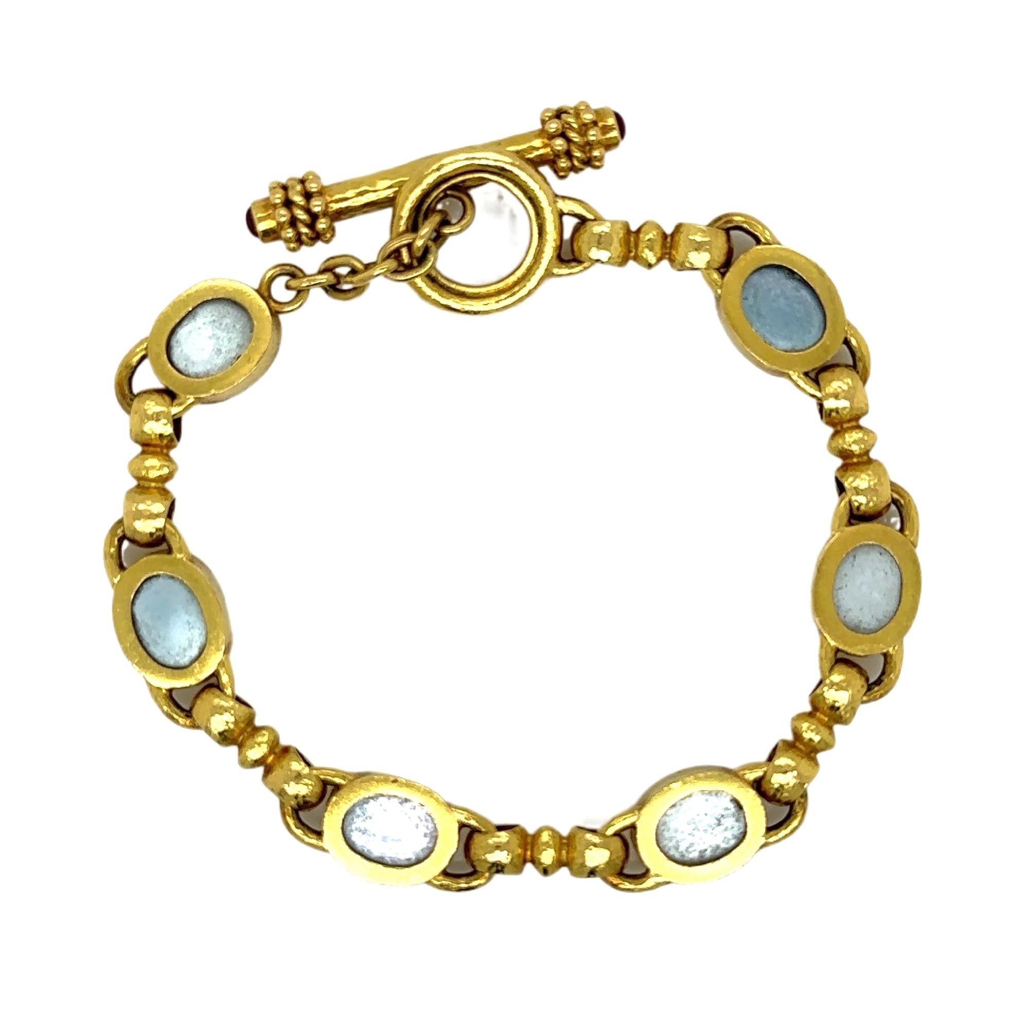 Elizabeth Locke Celtic Venetian Glass Hammered Gold Bracelet 19K Yellow Gold 1