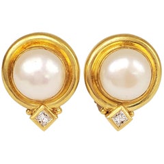 Elizabeth Locke Mabe Pearl Gold and Diamond Earrings