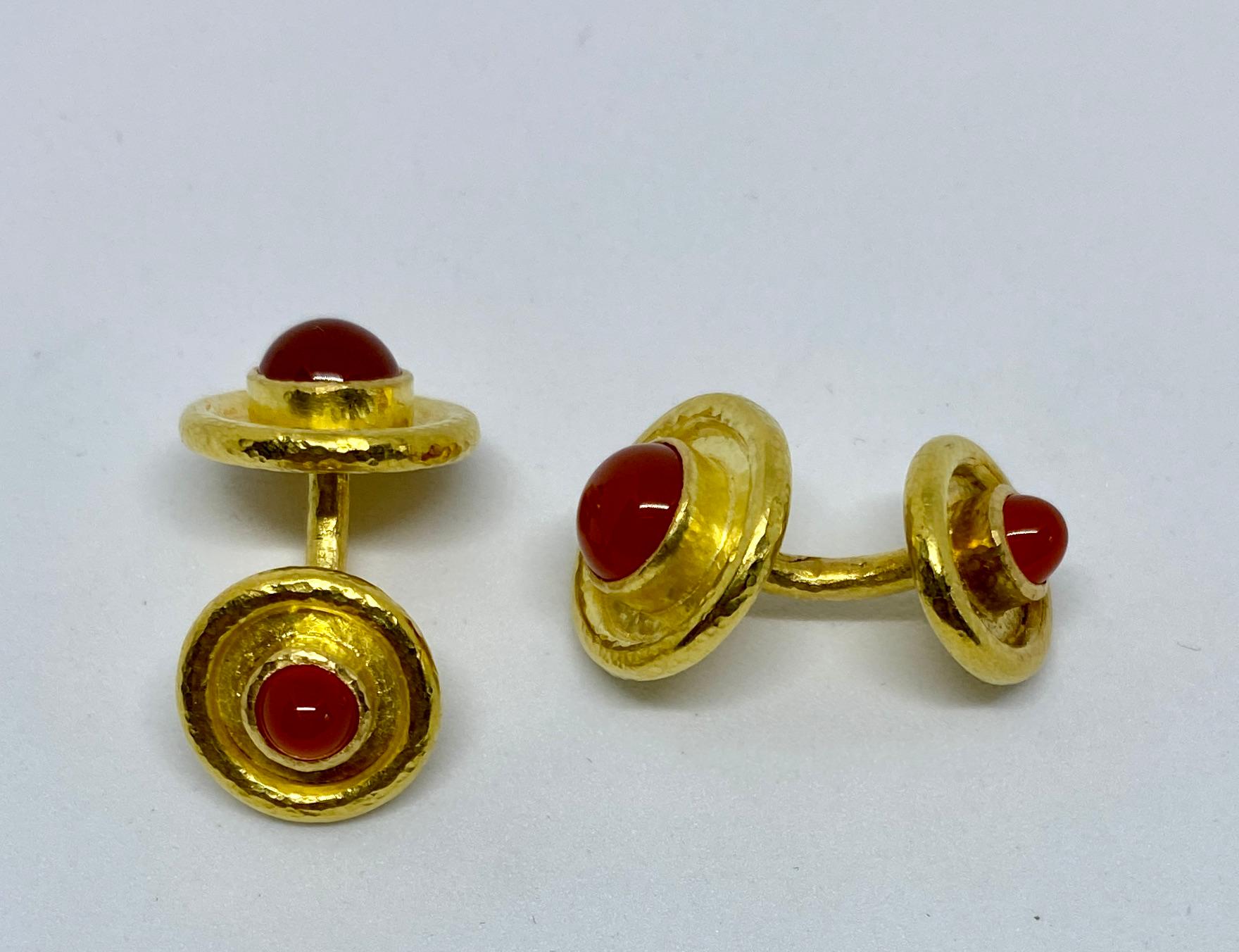 Elizabeth Locke Neoclassical Cufflinks in Hammered Gold with Carnelian 2