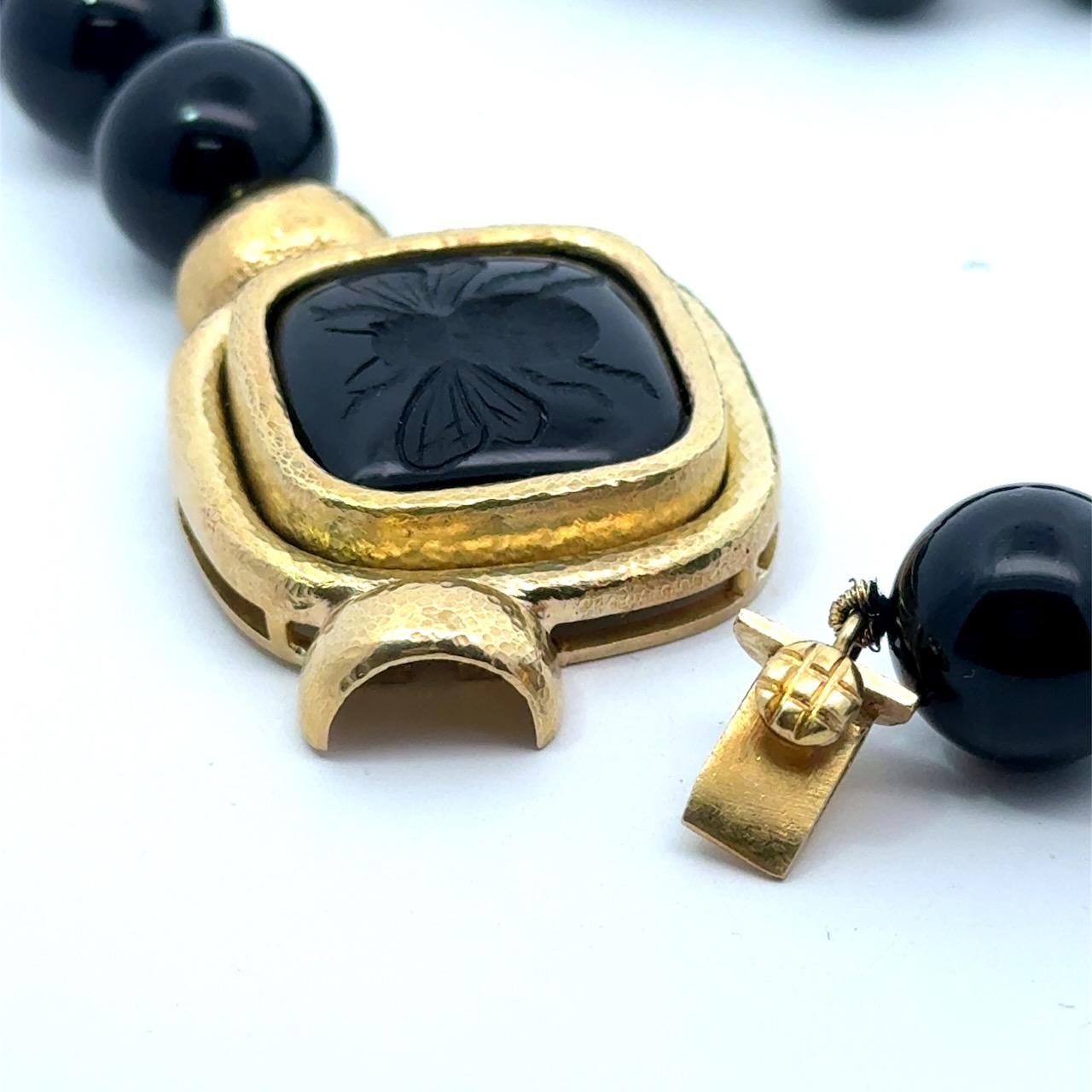 Elizabeth Locke Onyx Bee 18K Gold Necklace For Sale 2