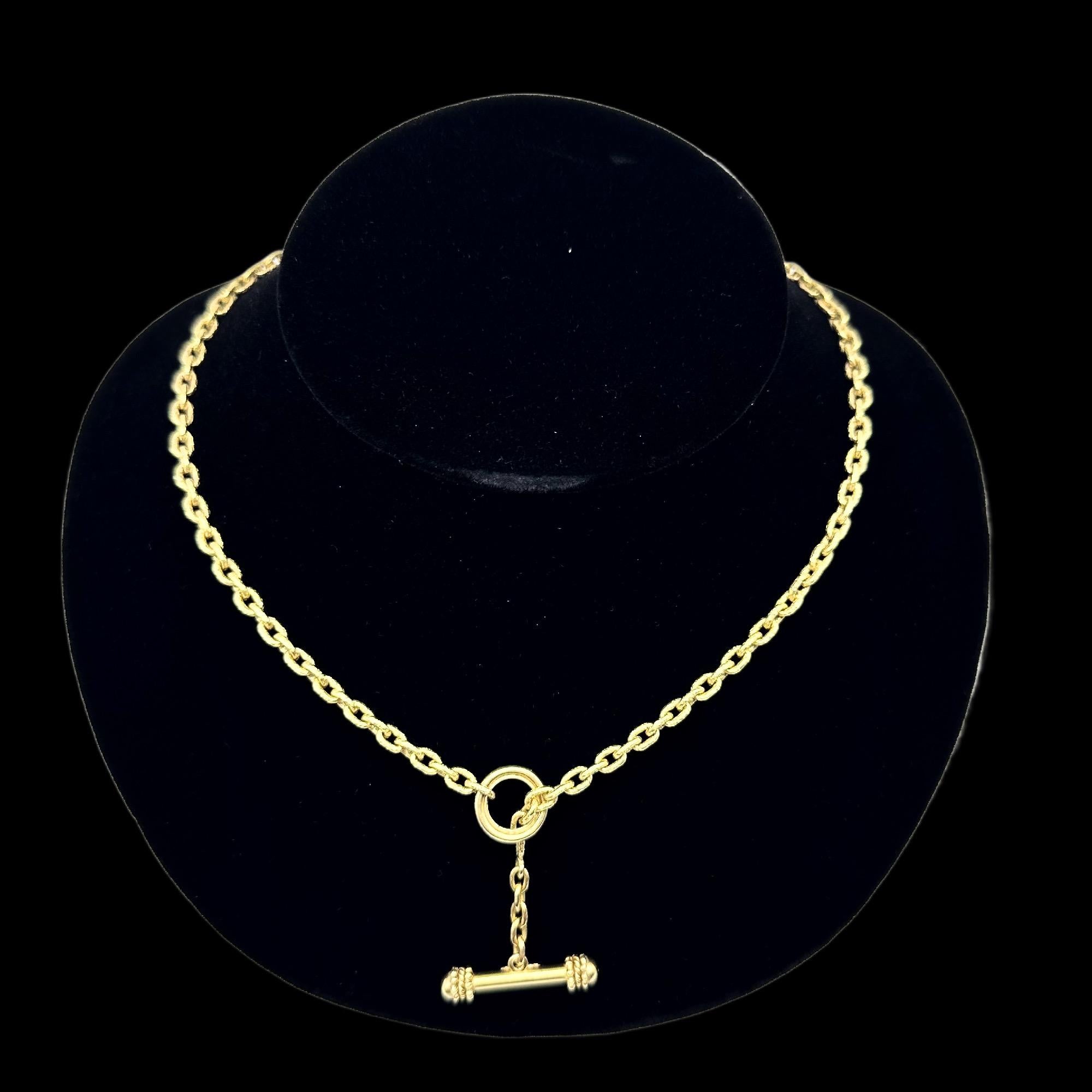 Elizabeth Locke ORVIETA Hammer Oval Link Necklace
Style:  Chain
Metal: 19K Yellow Gold
Size:  18' Inches
Hallmark:  EL 19K
Includes:  Elegant Necklace Box
Retail:  $9,850

Sku#16000TBJ122422