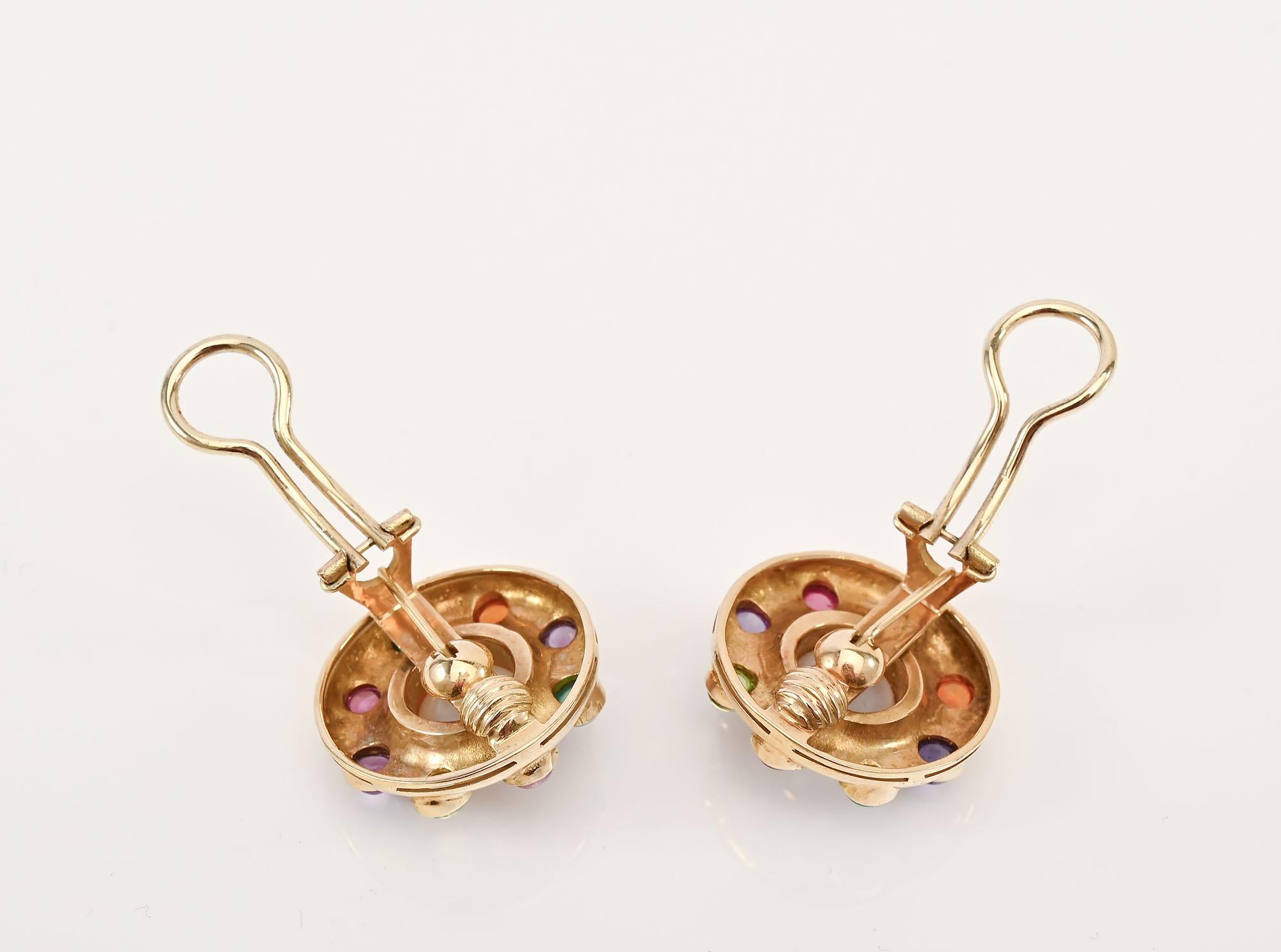 Women's or Men's Elizabeth Locke Pearl and Multigem Round Earrings For Sale