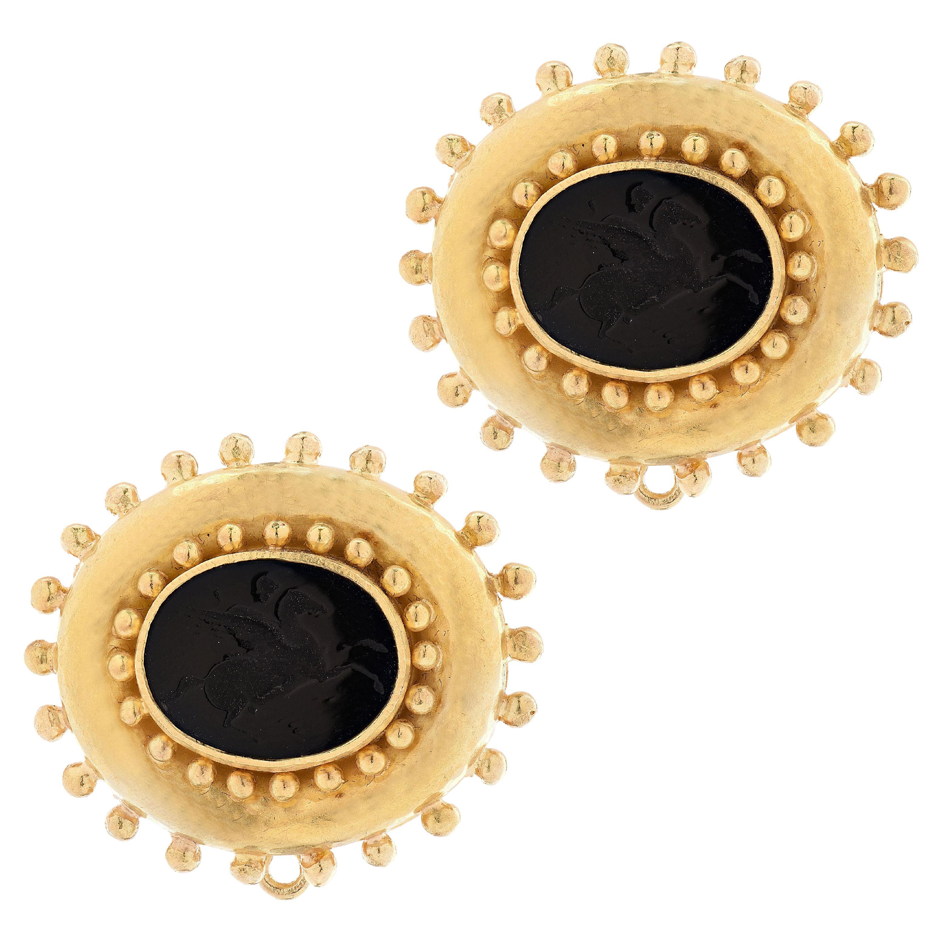Elizabeth Locke - Boucles d
oreilles en intaille Pegasus Black Oynx