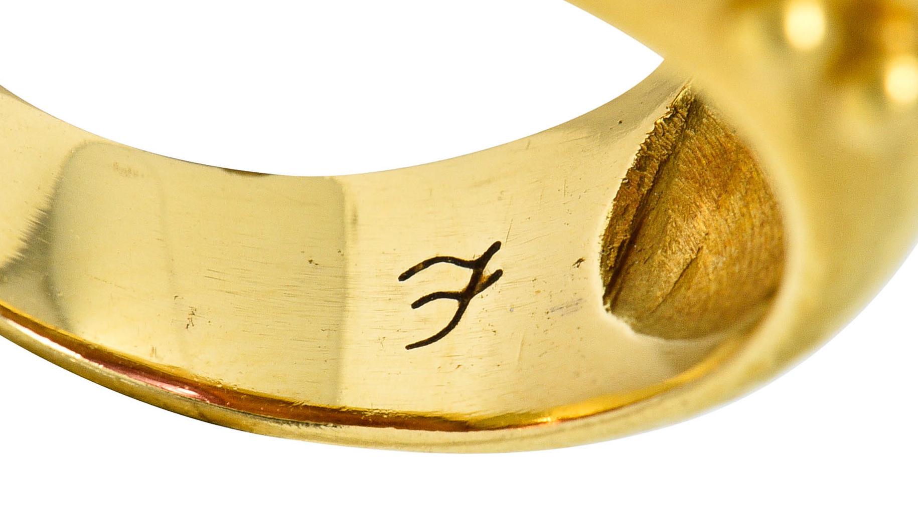 Women's or Men's Elizabeth Locke Pink Tourmaline 18 Karat Yellow Gold Gemstone Ring