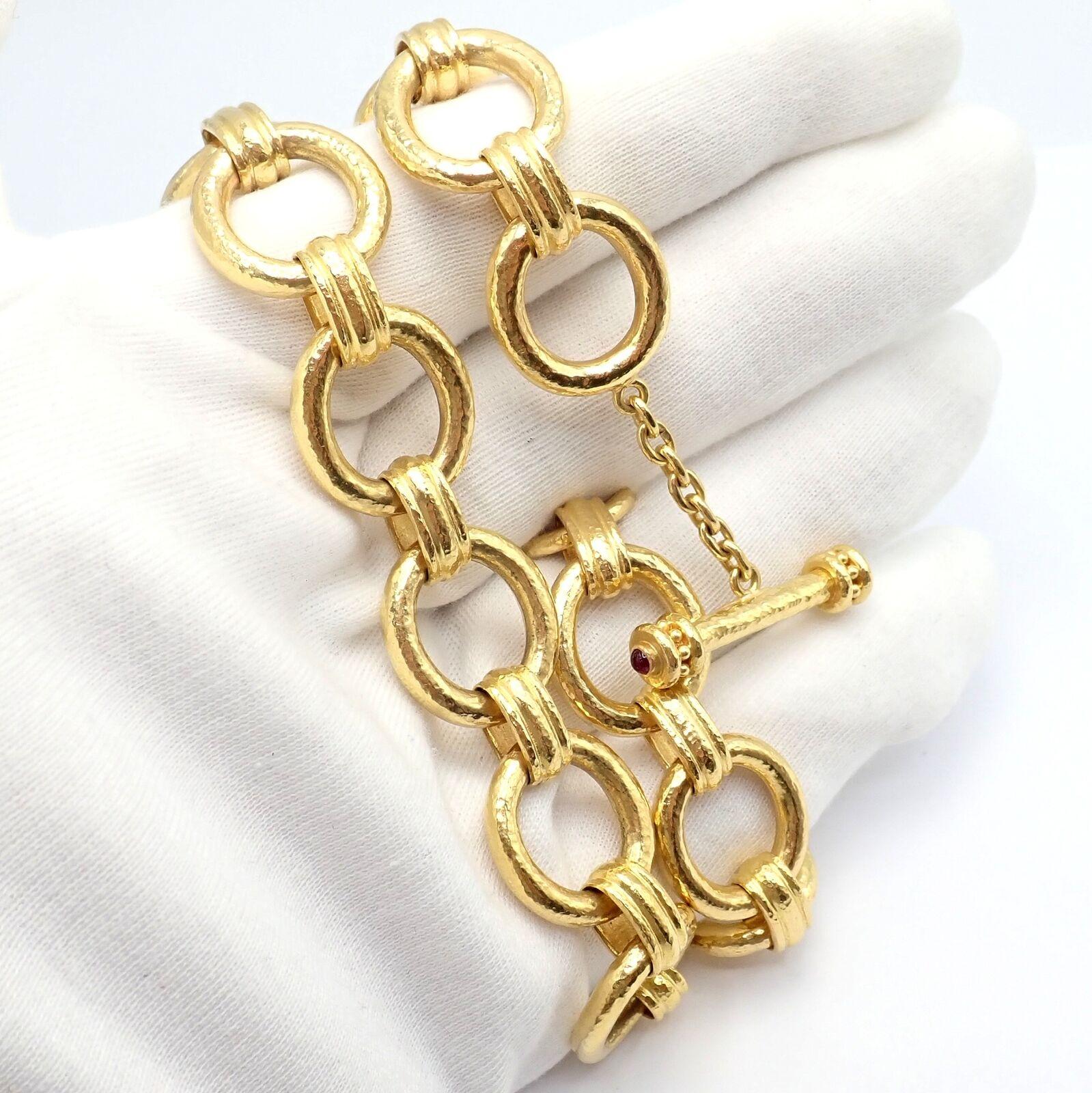 Elizabeth Locke Ruby Toggle Hammered Yellow Gold Link Necklace For Sale 4