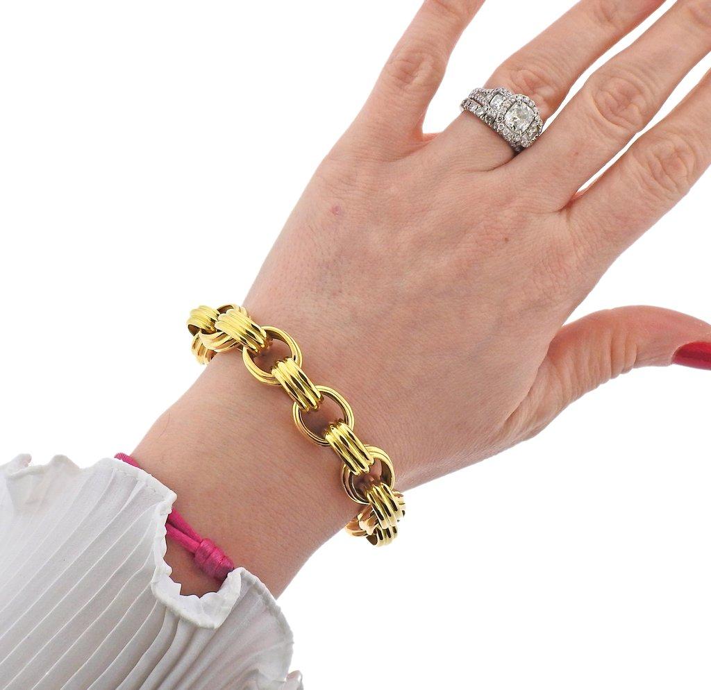 Elizabeth Locke Ruby Toggle Oval Link Gold Bracelet 1