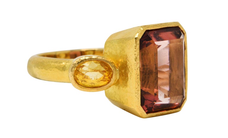 Contemporary Elizabeth Locke Tourmaline Yellow Sapphire 18 Karat Gold Gemstone Cocktail Ring For Sale