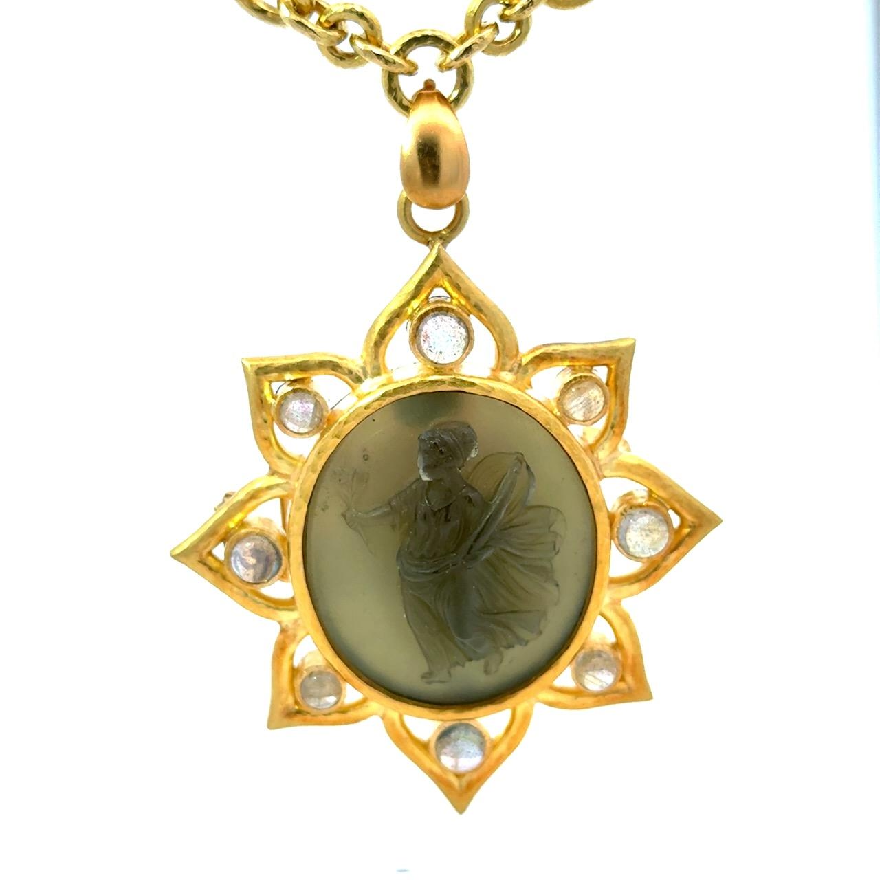 Elizabeth Locke Venetian Glass Goddess Flora 18K Gold Large Pendant For Sale 4