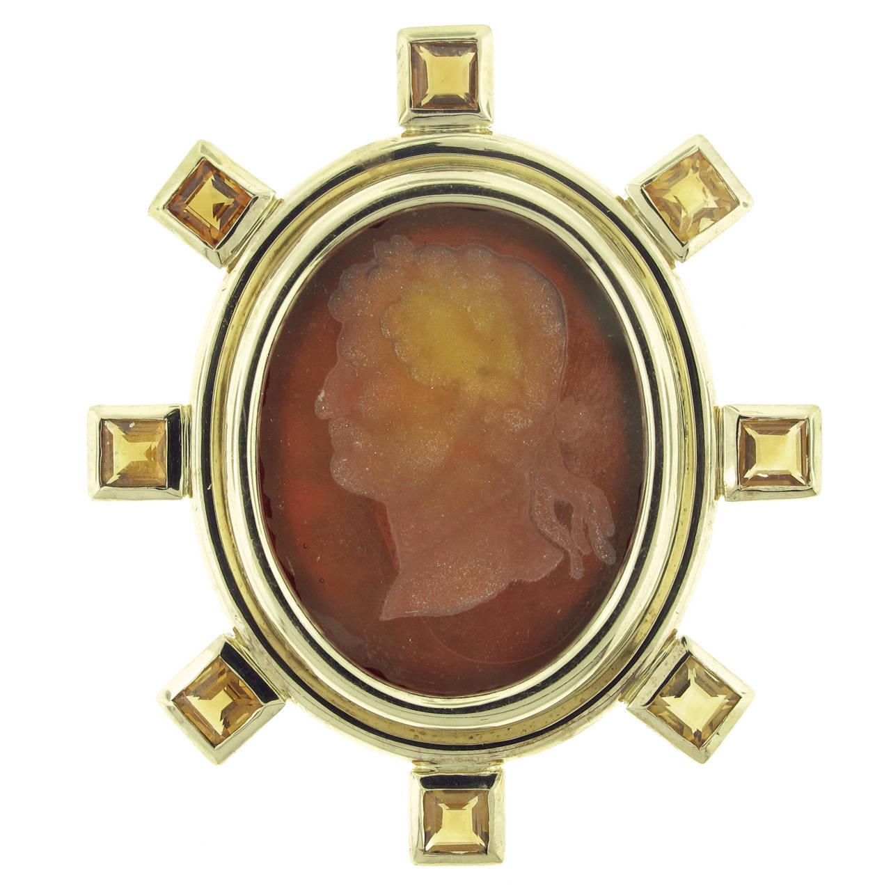 Elizabeth Locke Venetian Glass Intaglio Gold Brooch In Excellent Condition In Bethesda, MD