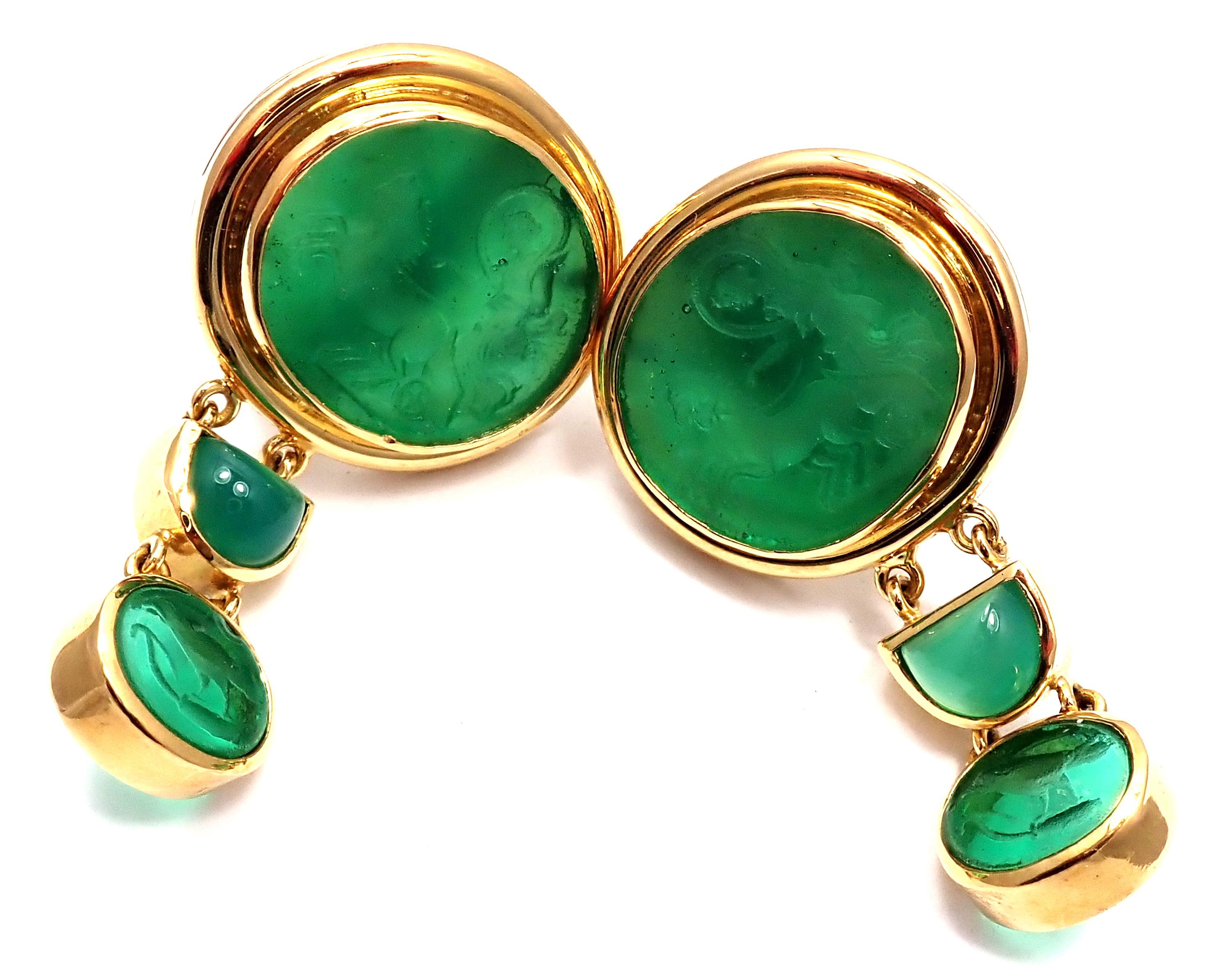 Elizabeth Locke Venetian Green Glass Intaglio Chalcedony Yellow Gold Earrings 2