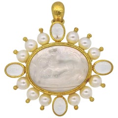 Vintage Elizabeth Locke Venetian Intaglio Pearl Labradorite Gold Pendant Brooch