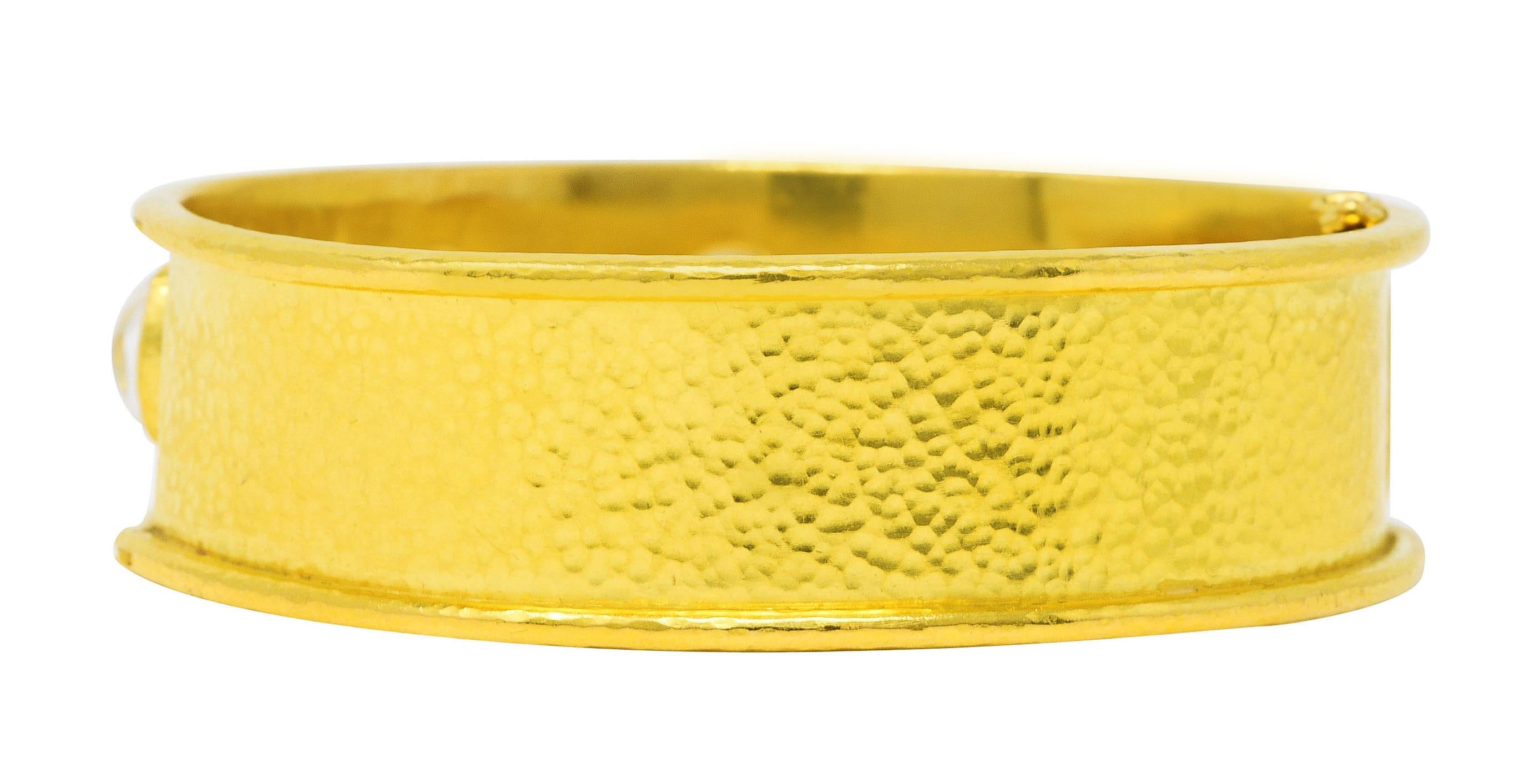 Cabochon Elizabeth Locke Vintage Moonstone 19 Karat Yellow Gold Hammered Bangle Bracelet For Sale