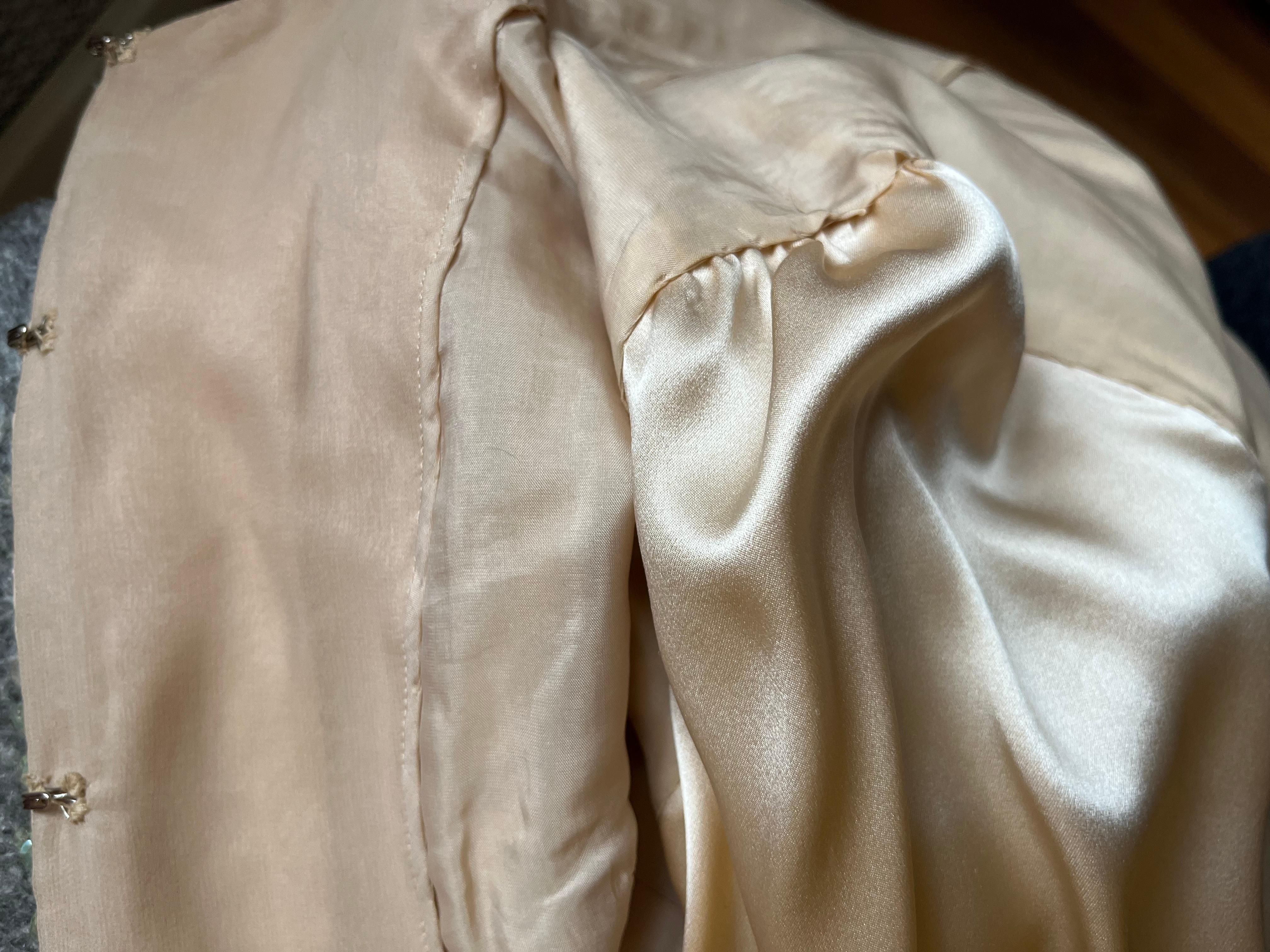 Elizabeth Mason Couture Embellished Evening Coat  For Sale 2