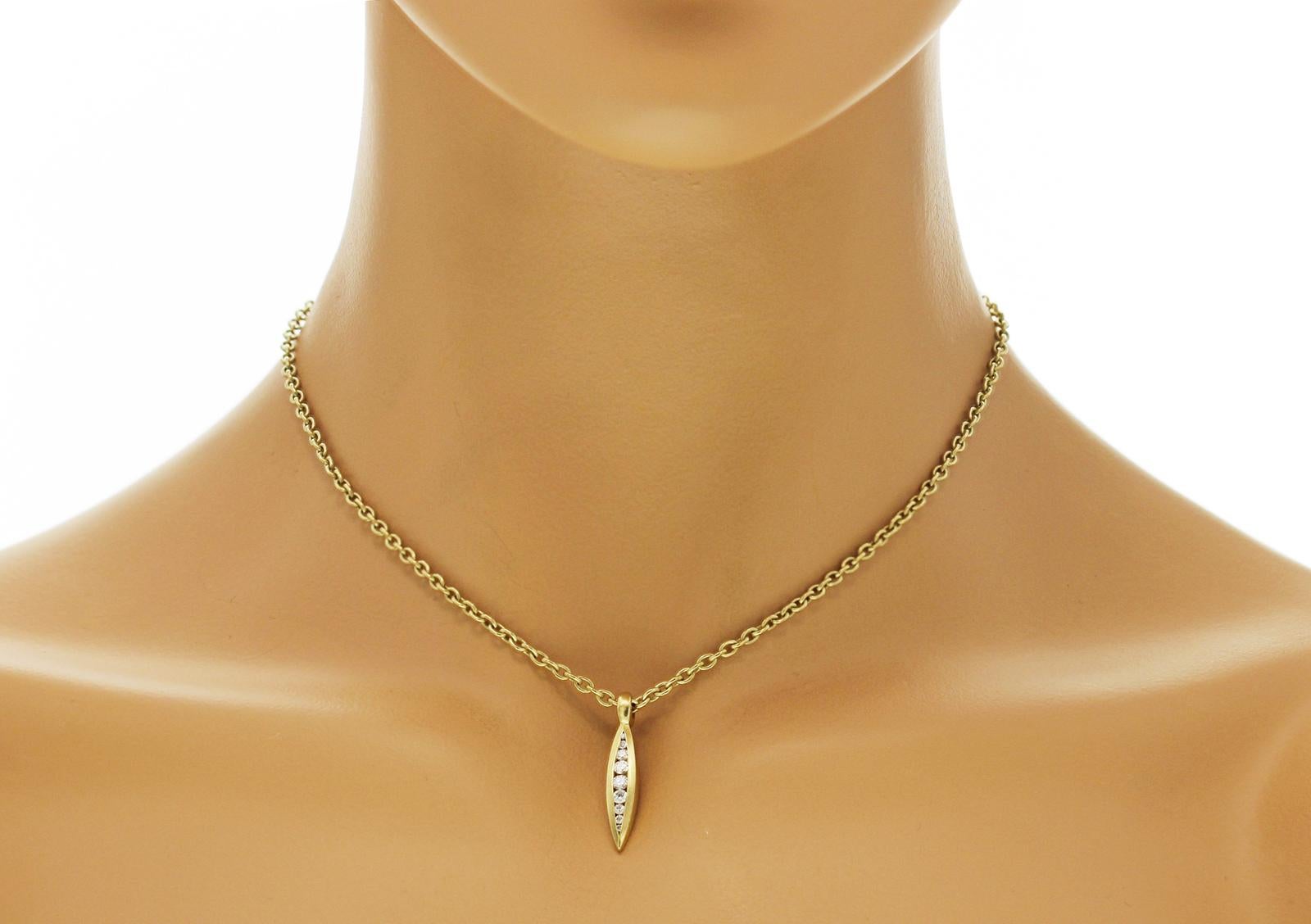 100% Authentic, 100% Customer Satisfaction 

Width: 1.8 mm

Pendant: 28 mm

Size: 16 Inches 

Metal: 18K Yellow Gold

Hallmarks: E Rand 750

Total Weight: 14.3 Grams

Stone Type: Diamond 

Condition: Preowned

Estimated Price: $6500

Stock Number: