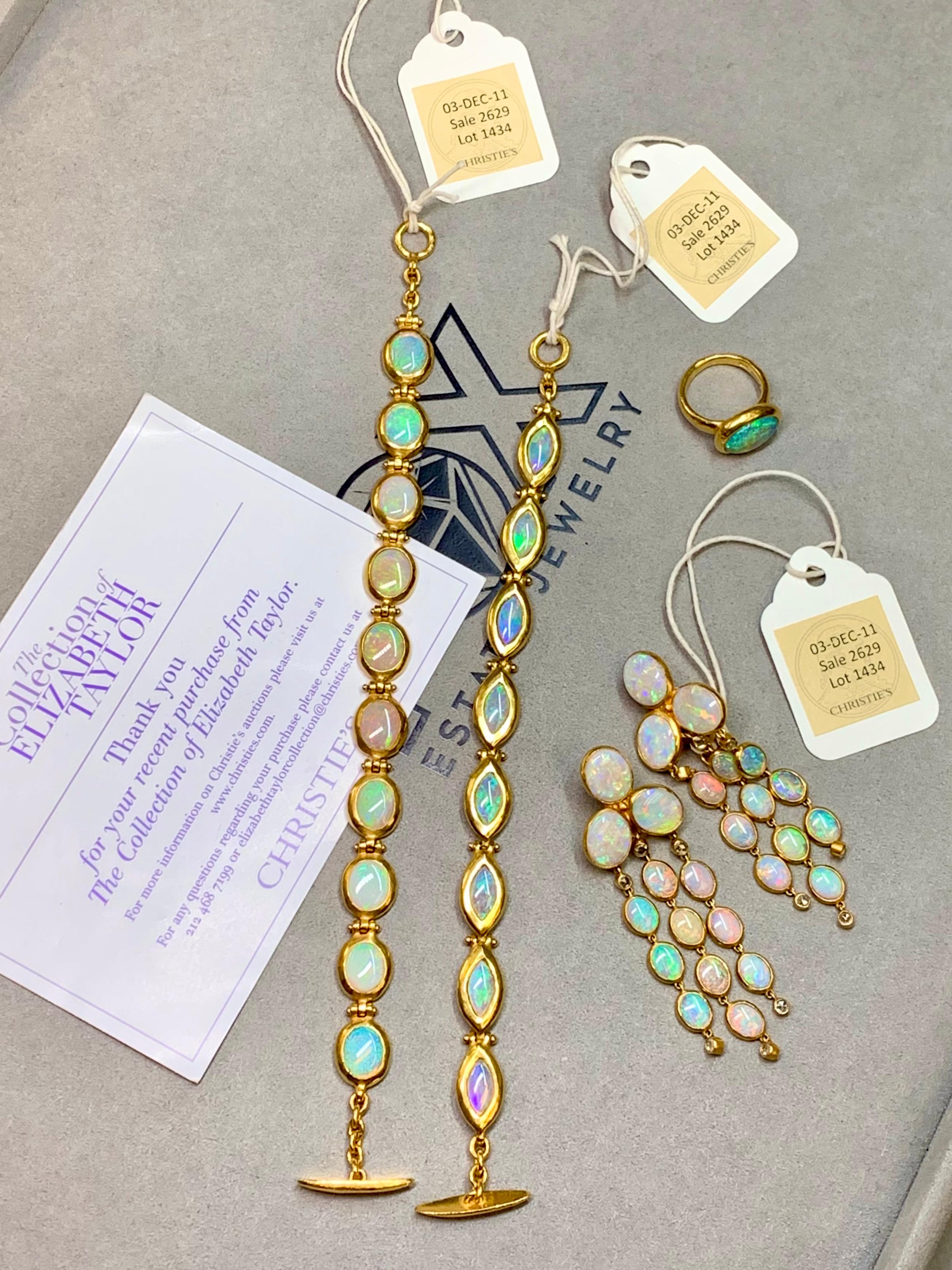 Elizabeth Taylor DARLENE De Sedle Oro 22K e Opale Suite di diamanti Christie's 2011 in vendita 12