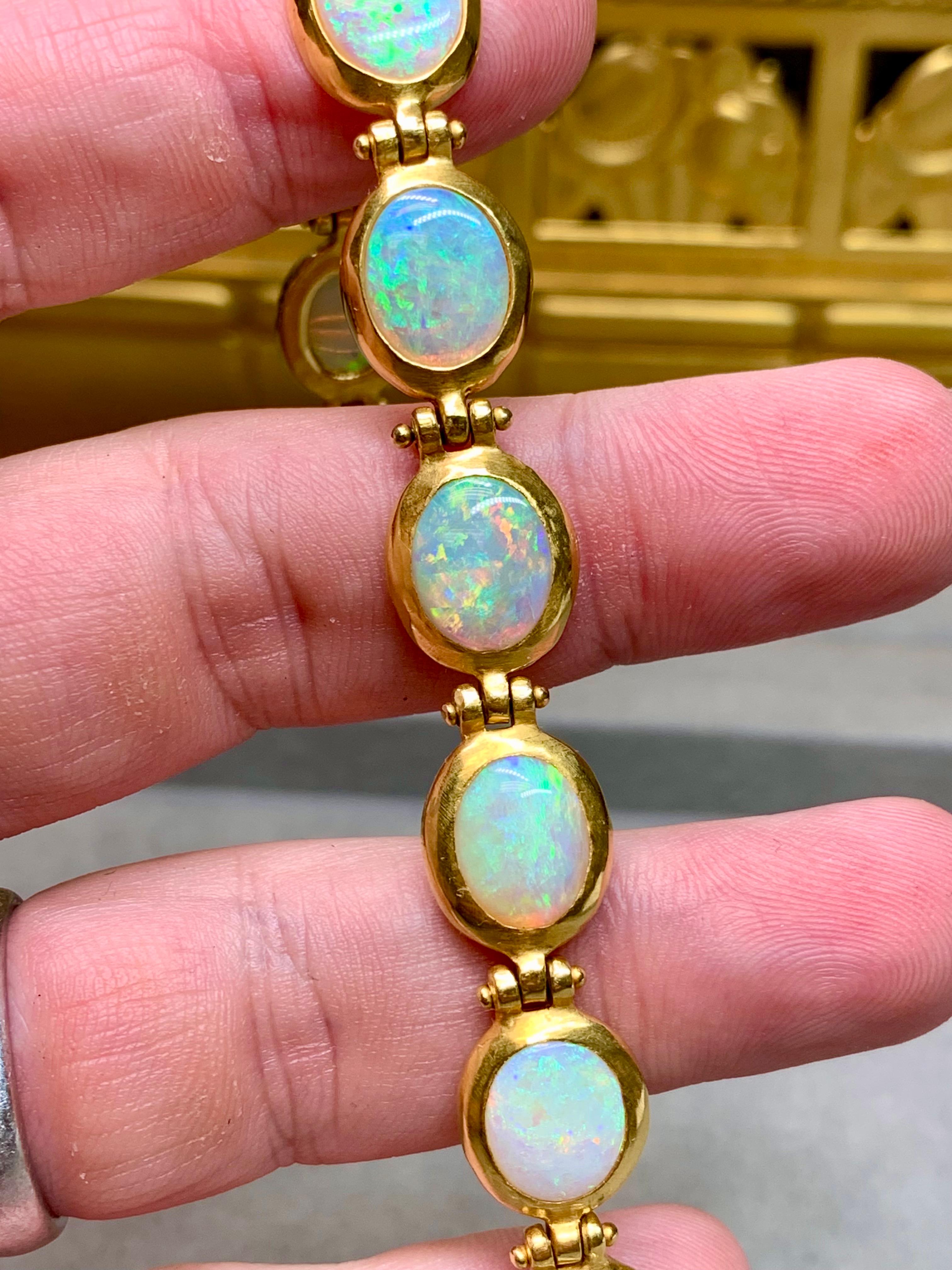 da uomo o donna Elizabeth Taylor DARLENE De Sedle Oro 22K e Opale Suite di diamanti Christie's 2011 in vendita