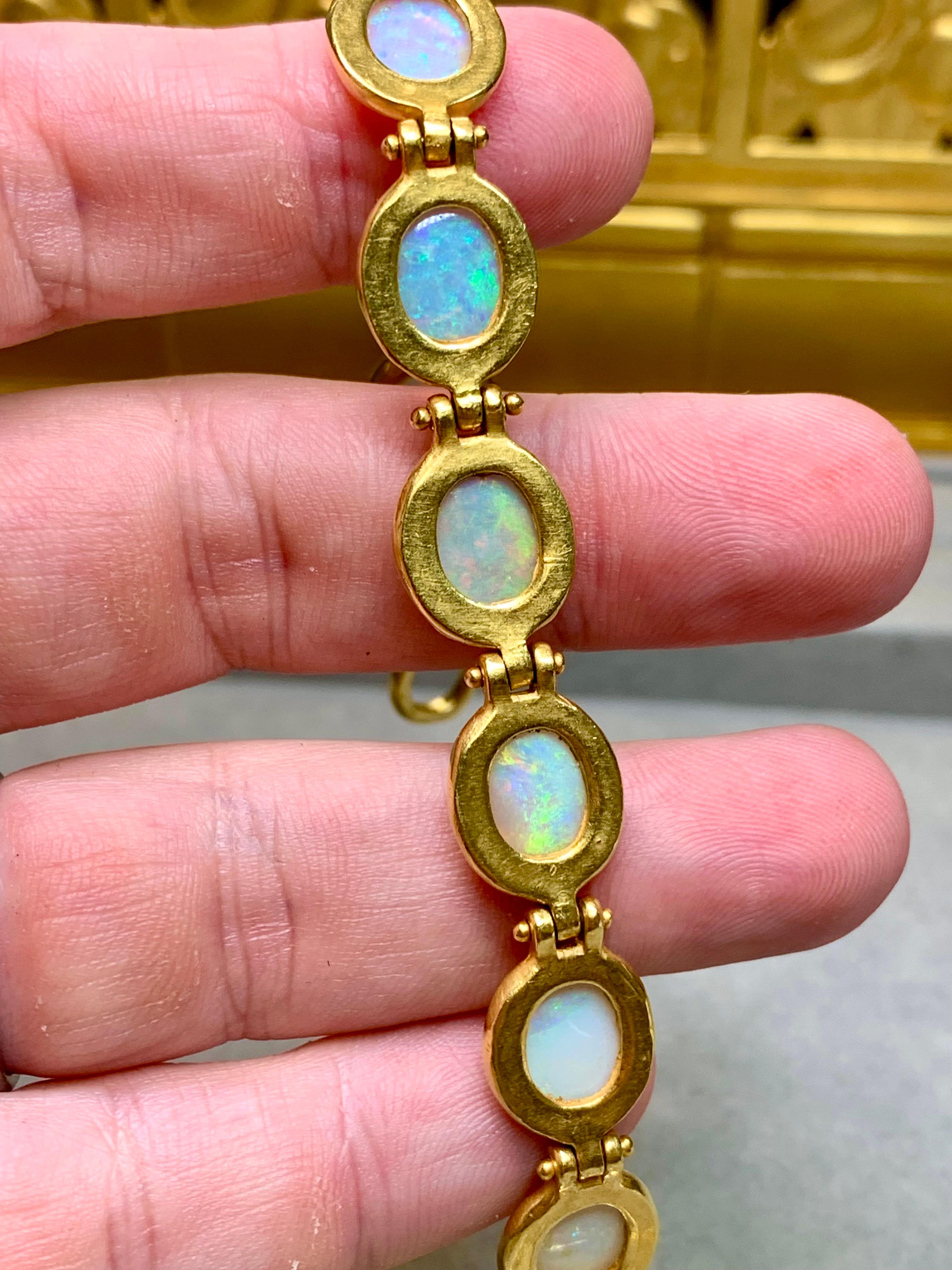 Elizabeth Taylor DARLENE De Sedle Oro 22K e Opale Suite di diamanti Christie's 2011 in vendita 1