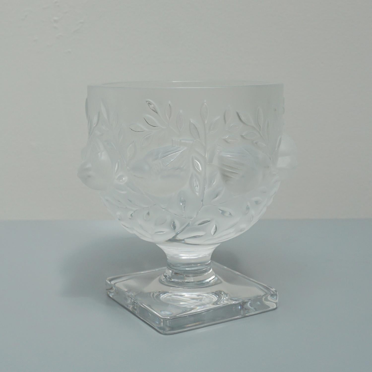 lalique bowl with birds