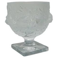 'Elizabeth' Vase by Rene Lalique