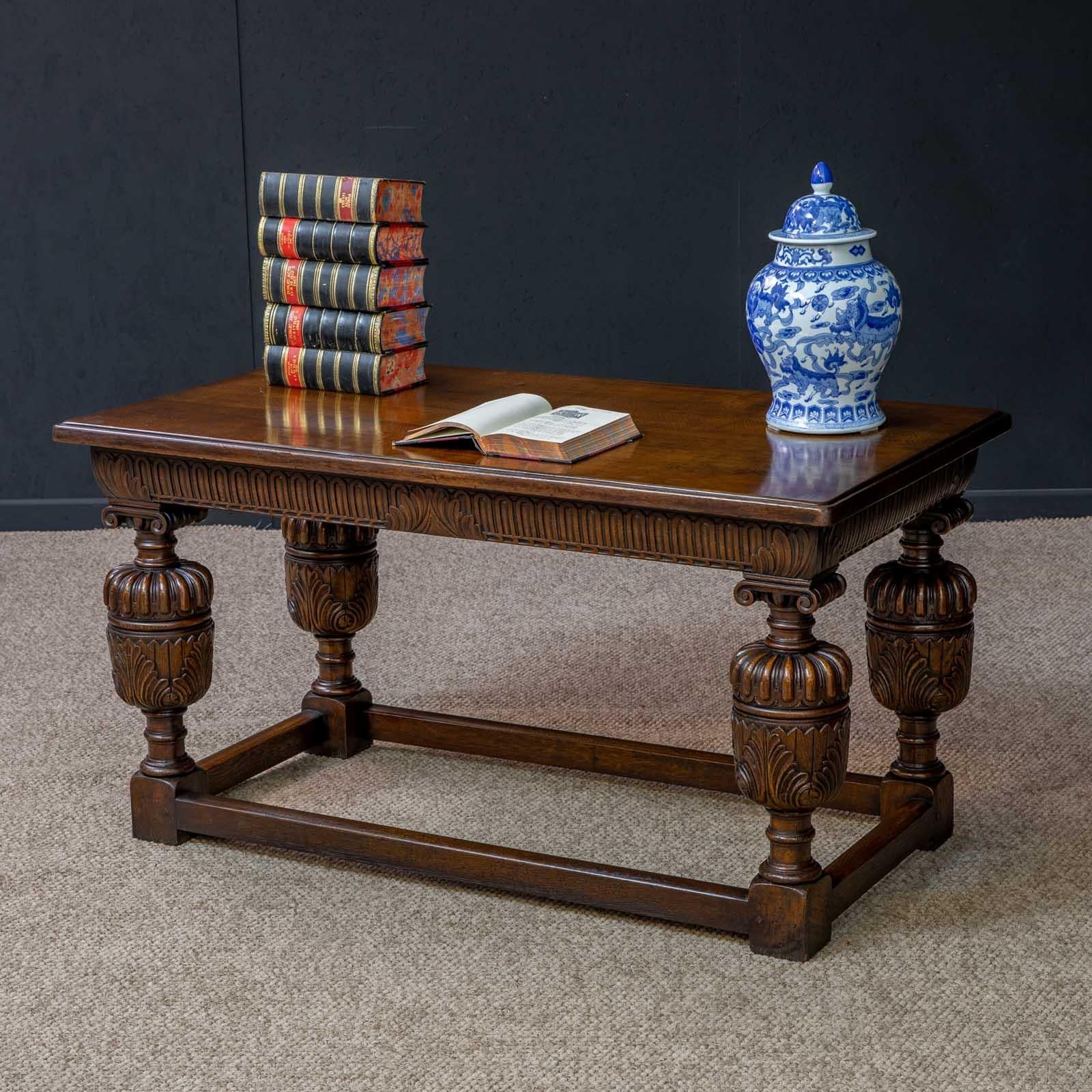 elizabethan reading desk