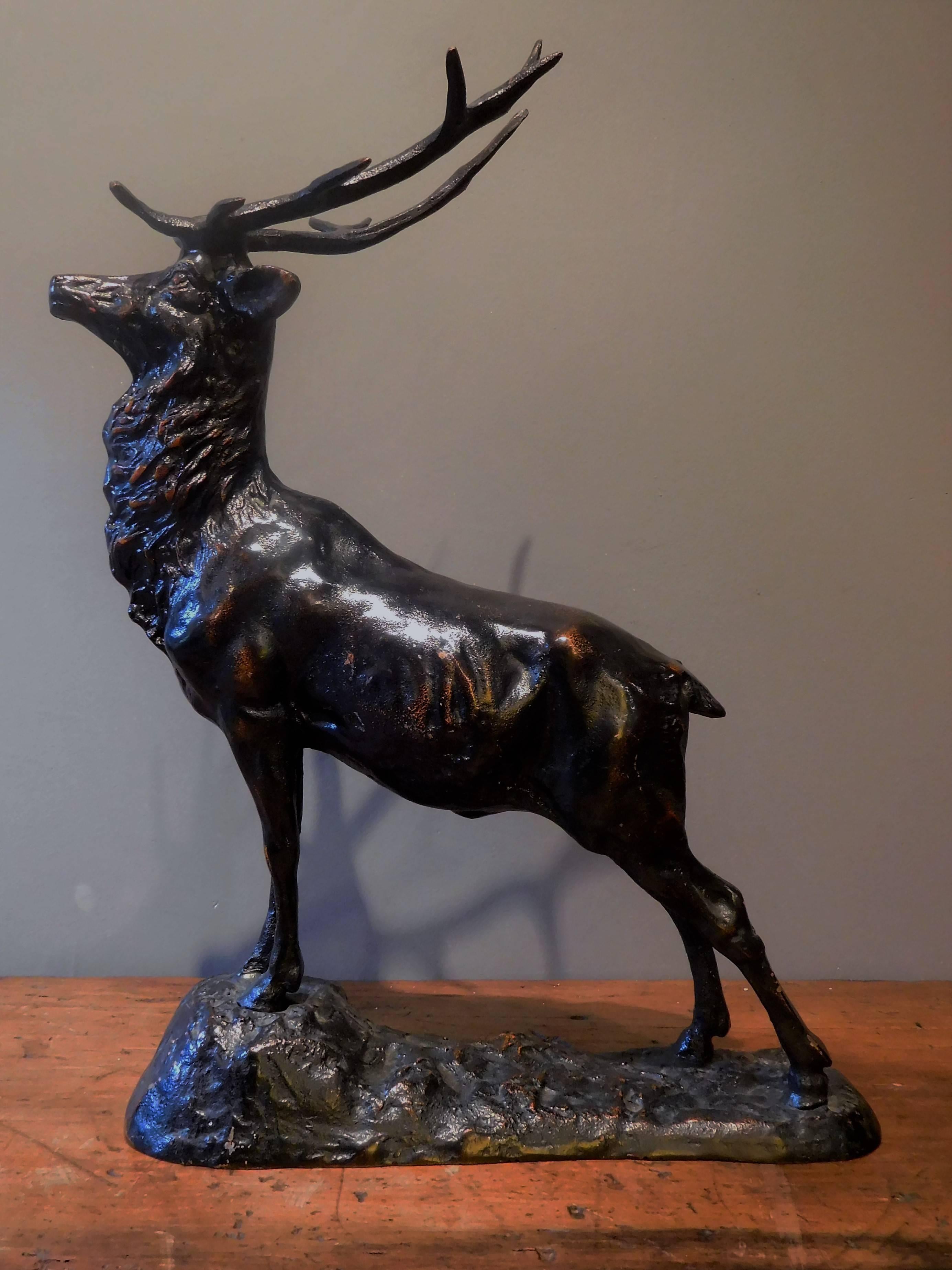 Elk Adirondack Lodge Table-Top Sculpture in Heavy Zinc Alloy, Mid-20th Century For Sale 6