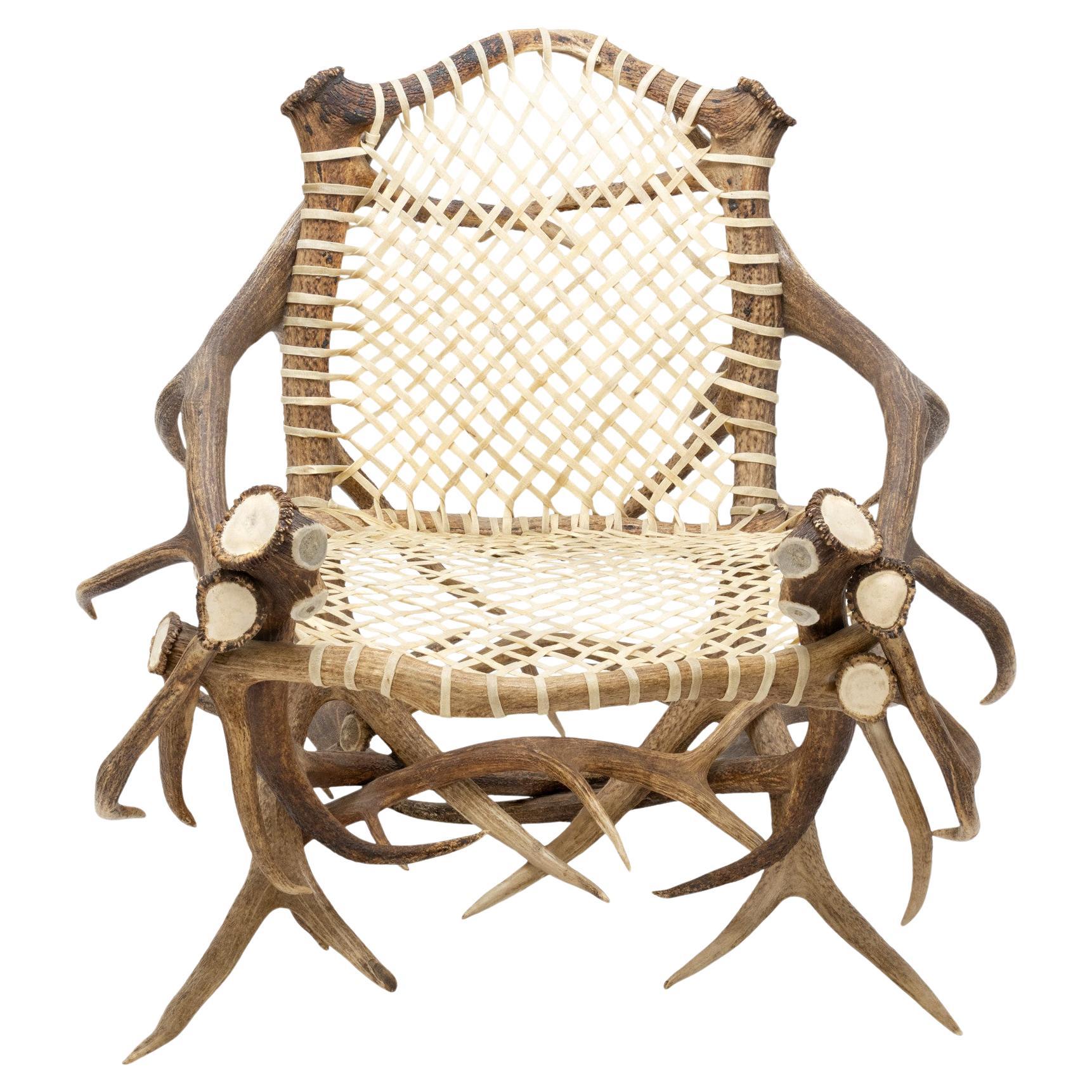 Elk Antler and Rawhide Armchair im Angebot