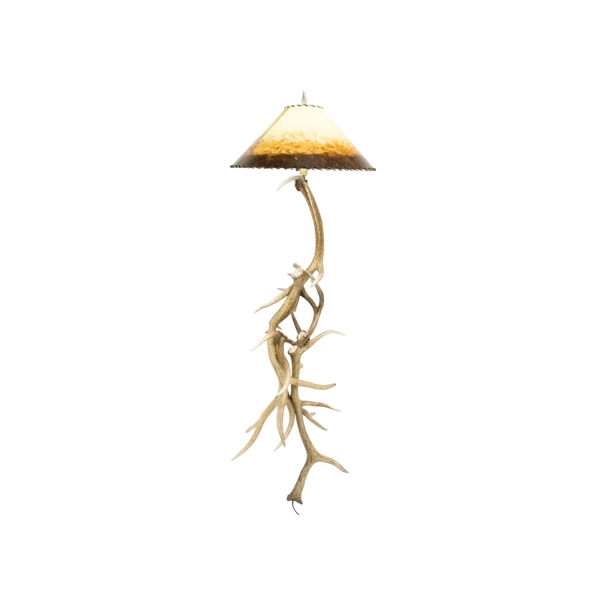 Lampada da terra in corno d'alce in vendita 1
