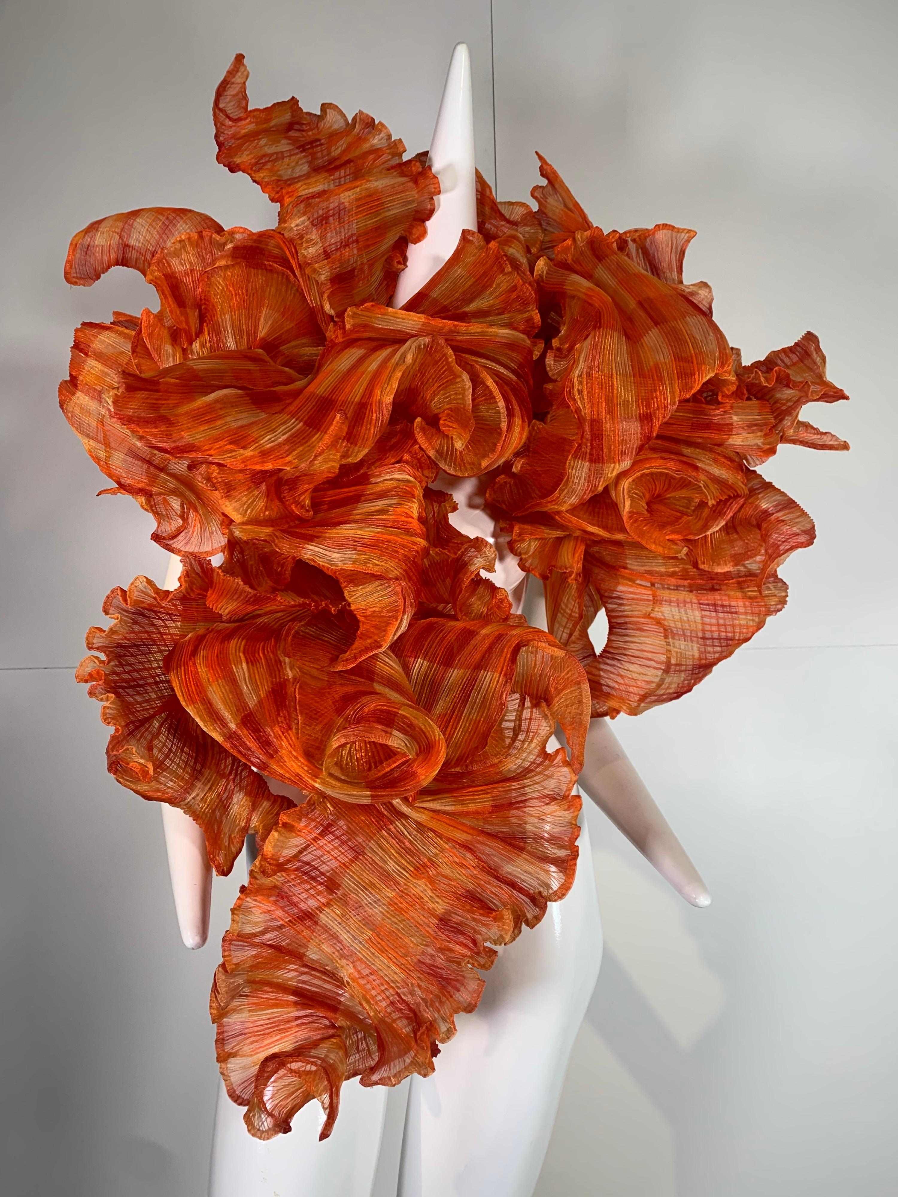 Elke Walter Plissierte Flammende Avantgarde Wickel Boa / Bolero (Rot)