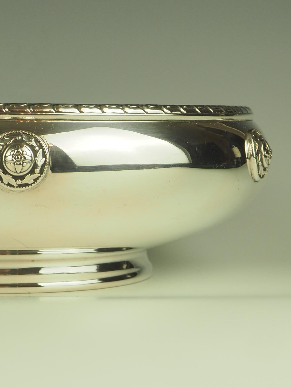 Elkington Arts & Crafts Silver Plate Bowl For Sale 6