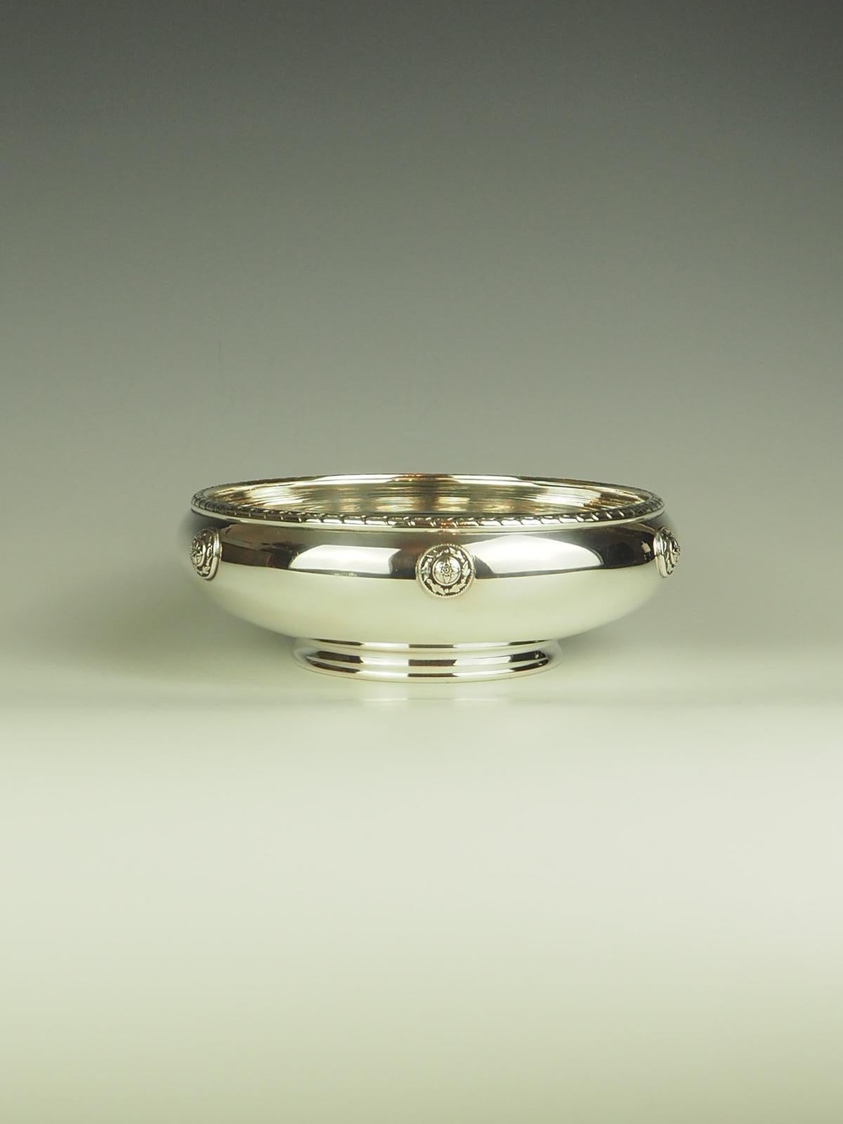 Elkington Arts & Crafts Silver Plate Bowl For Sale 2