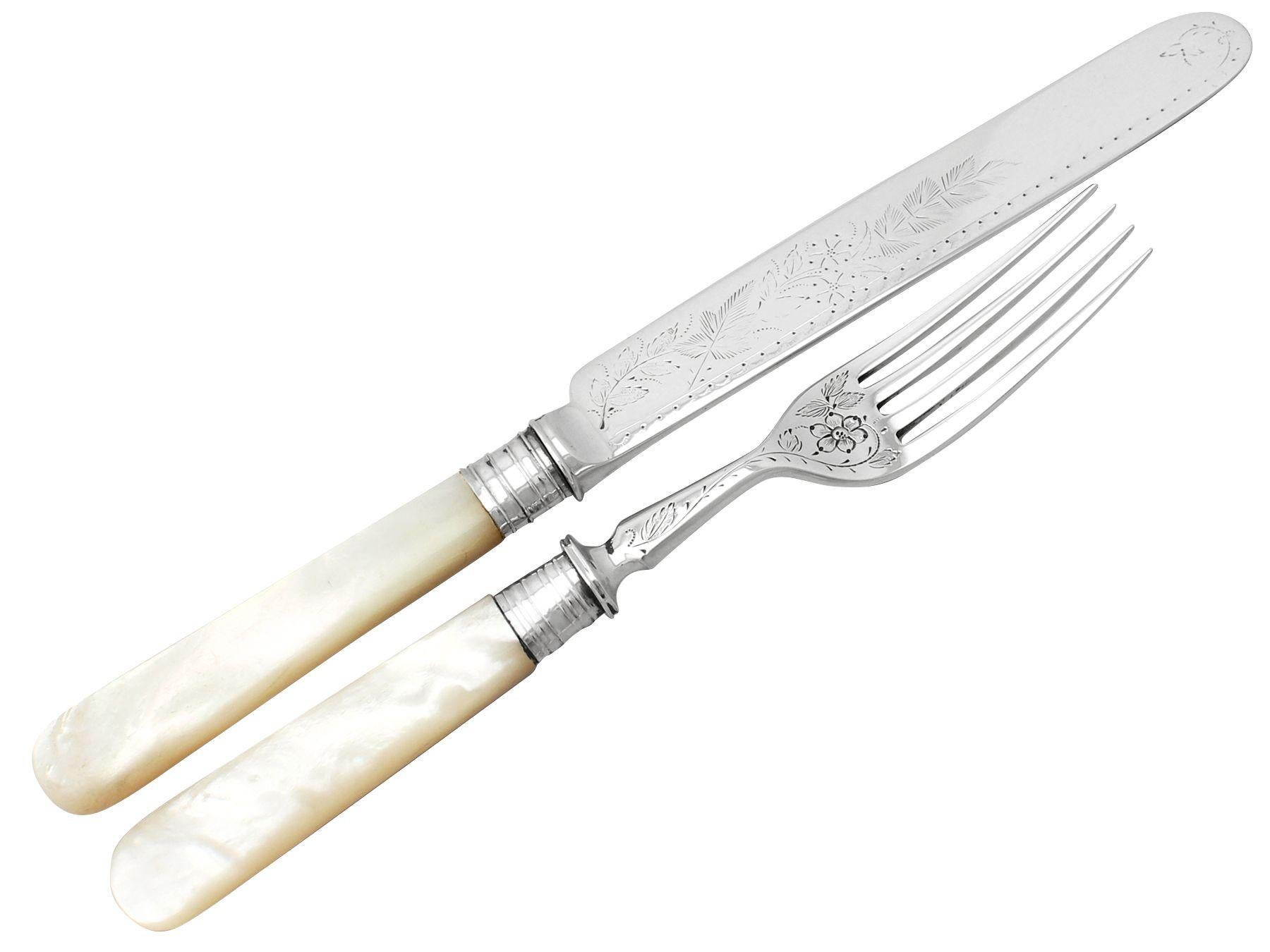 Servicio de frutas y postres Elkington & Co. de plata de ley y nácar principios del siglo XX en venta
