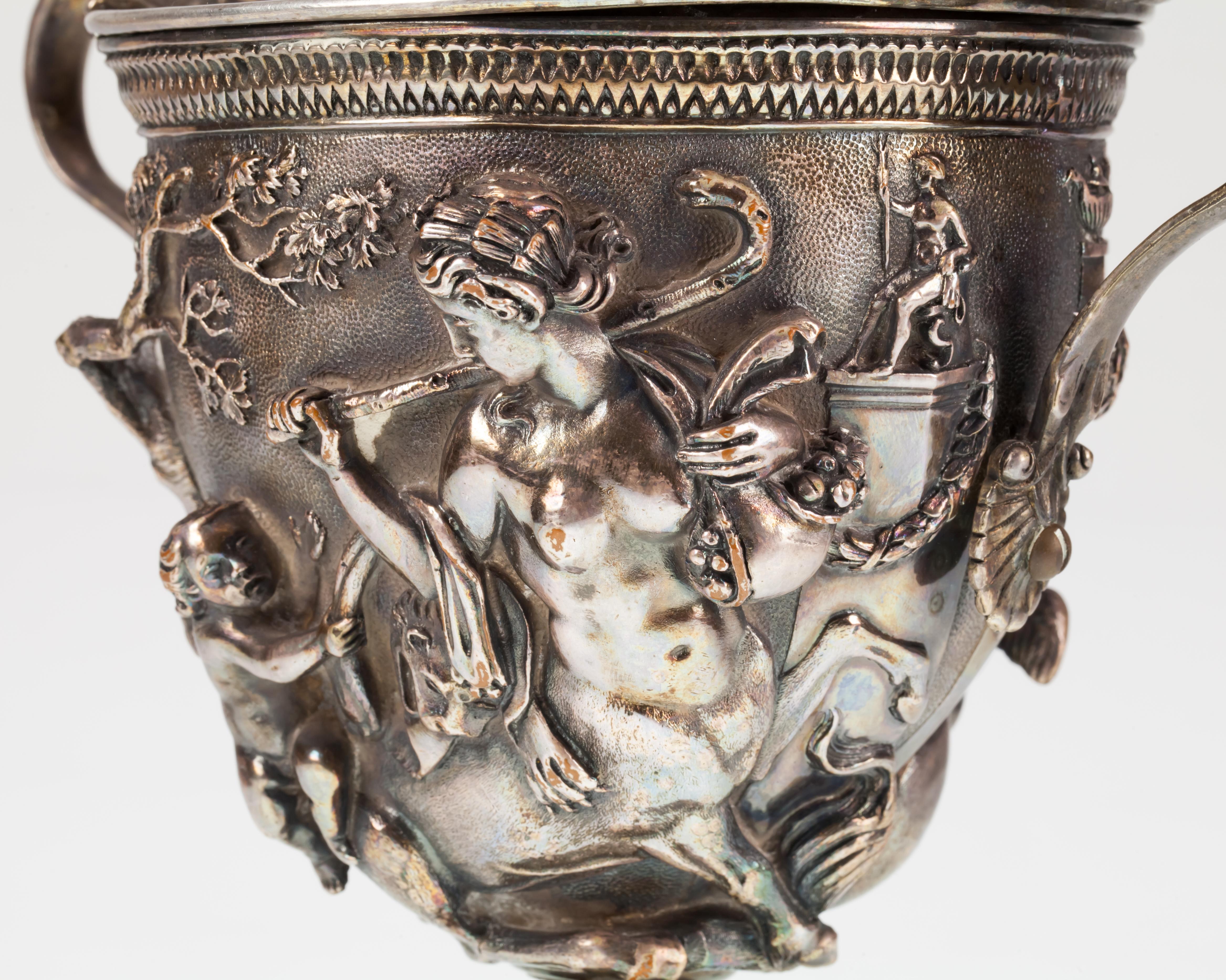 Elkington & Co. Silver-Plated Trophy Cup Urn with Neoclassical Figures Repousse In Good Condition For Sale In Sherman Oaks, CA