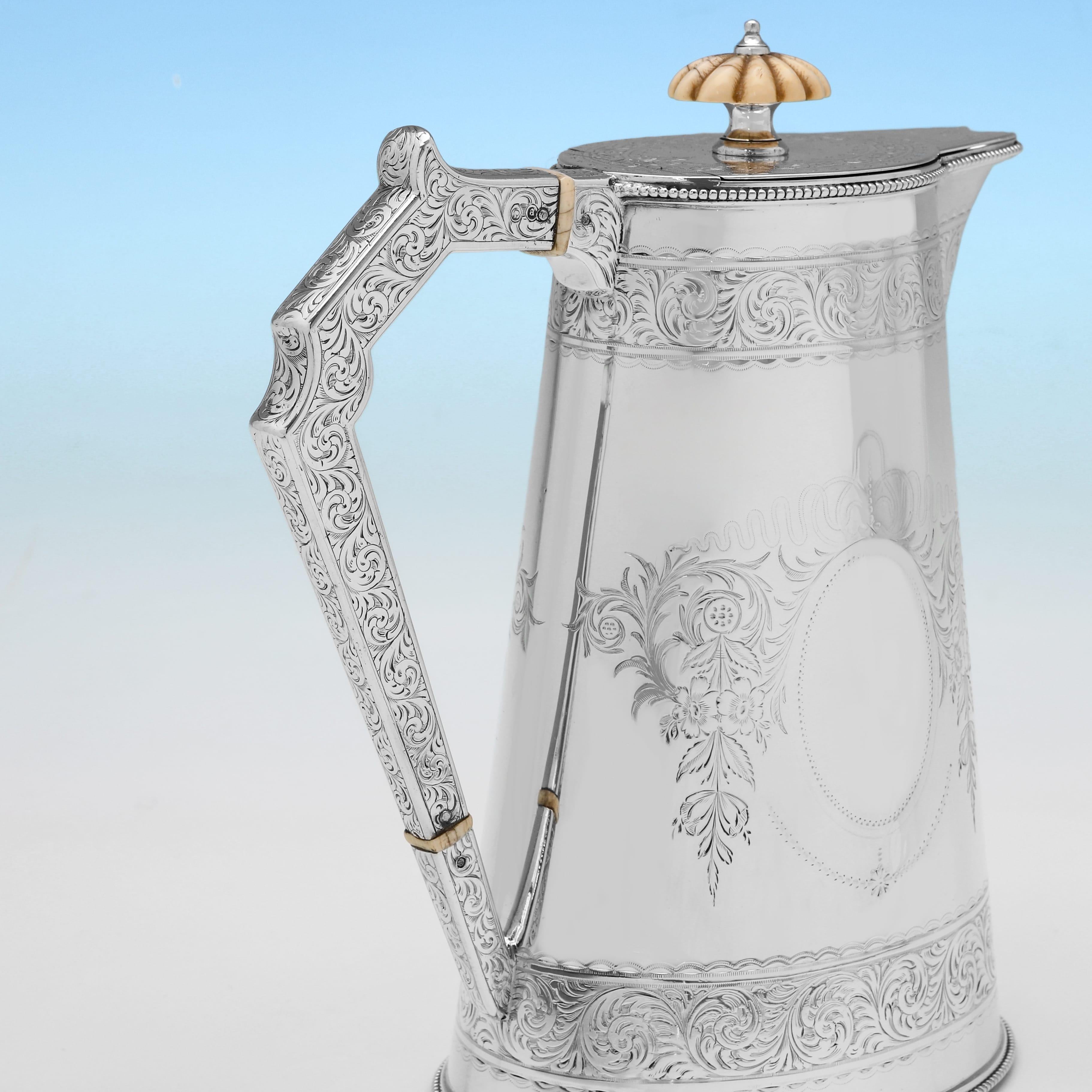 Fine XIX secolo Elkington - Servizio da tè vittoriano in argento sterling realizzato nel 1875 in vendita