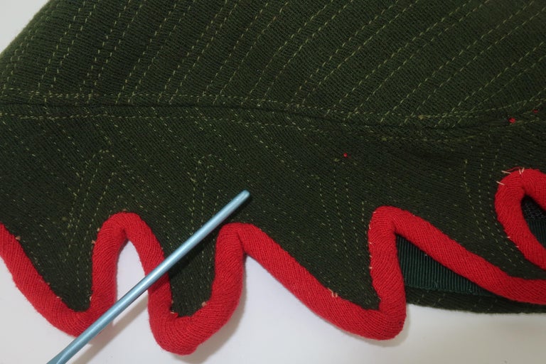 Ella Buchanan Gunn Army Green & Red Wool Cap Hat, 1940's For Sale 8