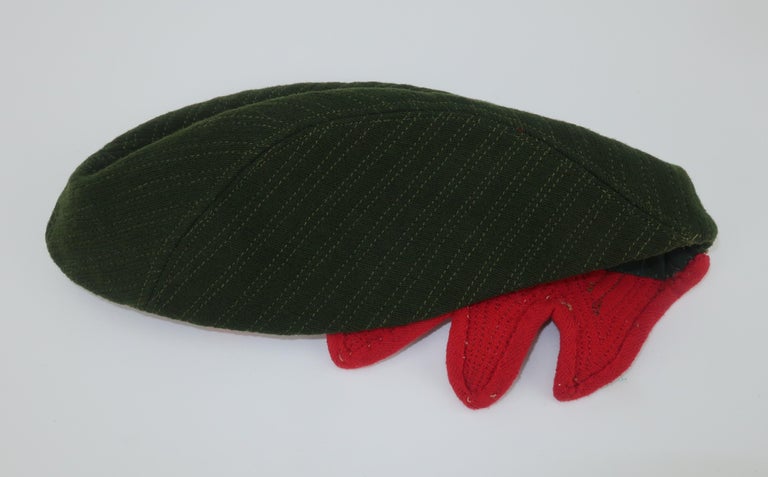 Ella Buchanan Gunn Army Green & Red Wool Cap Hat, 1940's For Sale 9