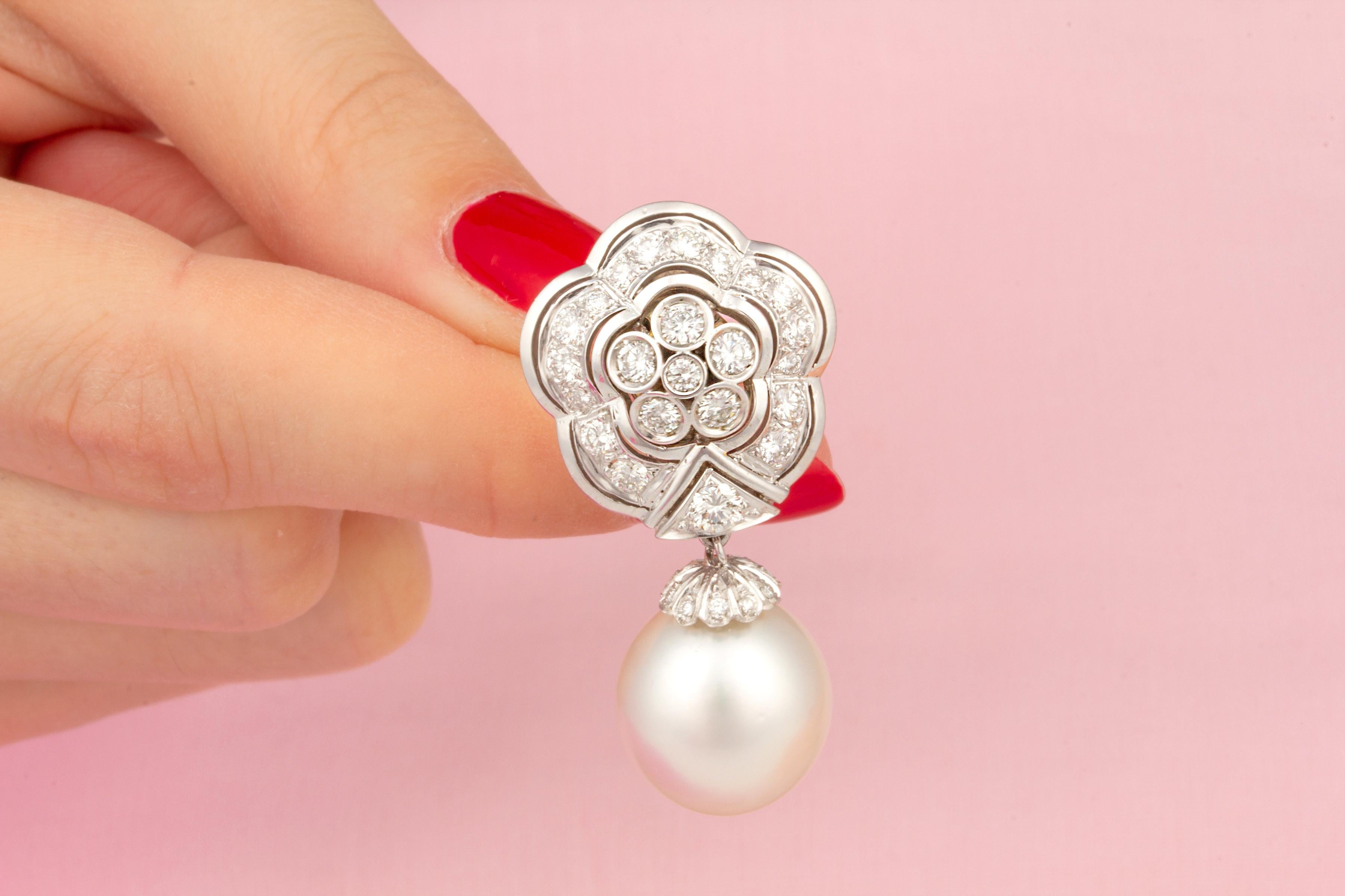 Ella Gafter 16.5mm South Sea Pearl Diamond Flower Earrings  For Sale 2