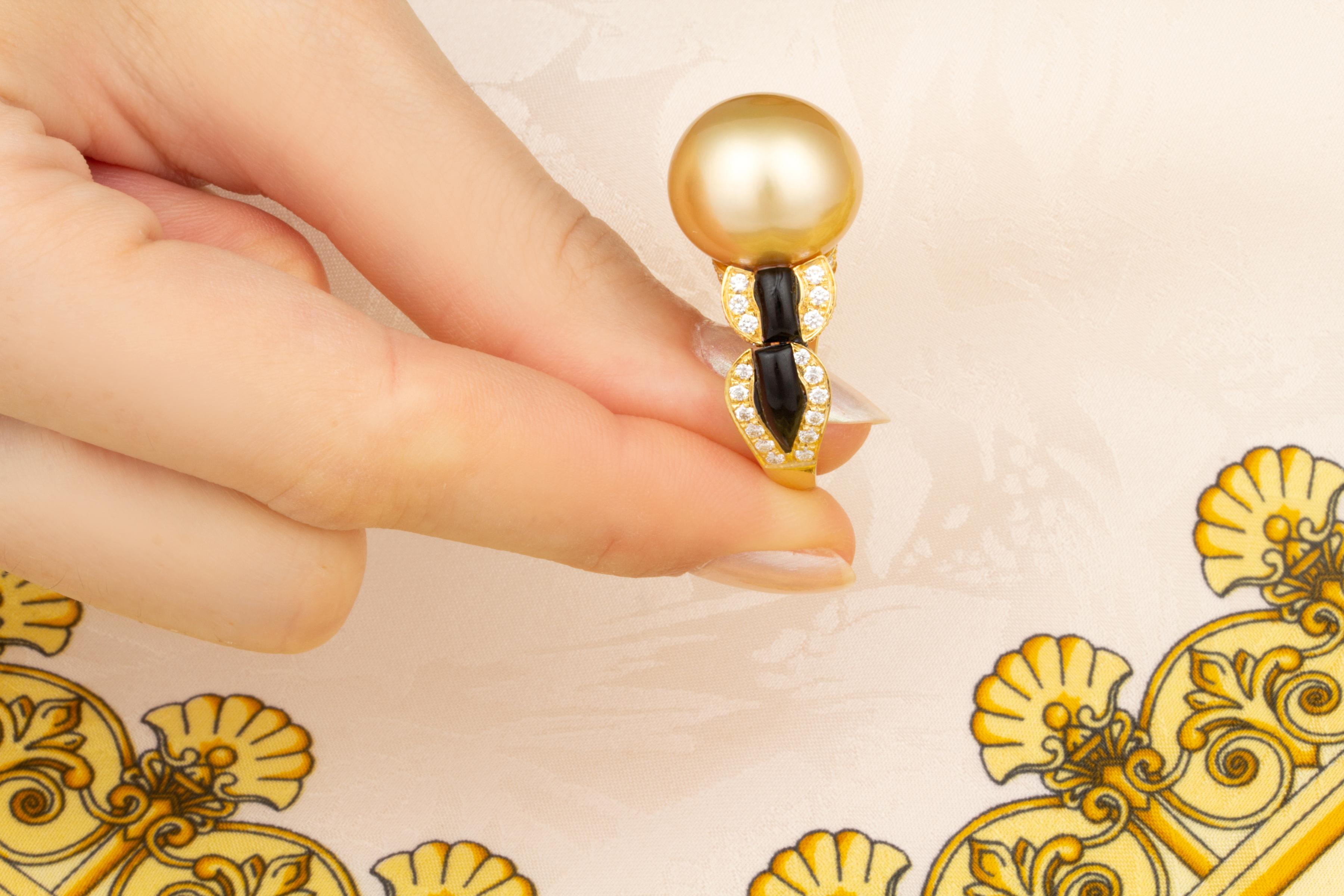 Goldener Perle 16 mm Diamant Onyx Ring Design von Ella Gafter im Angebot 2