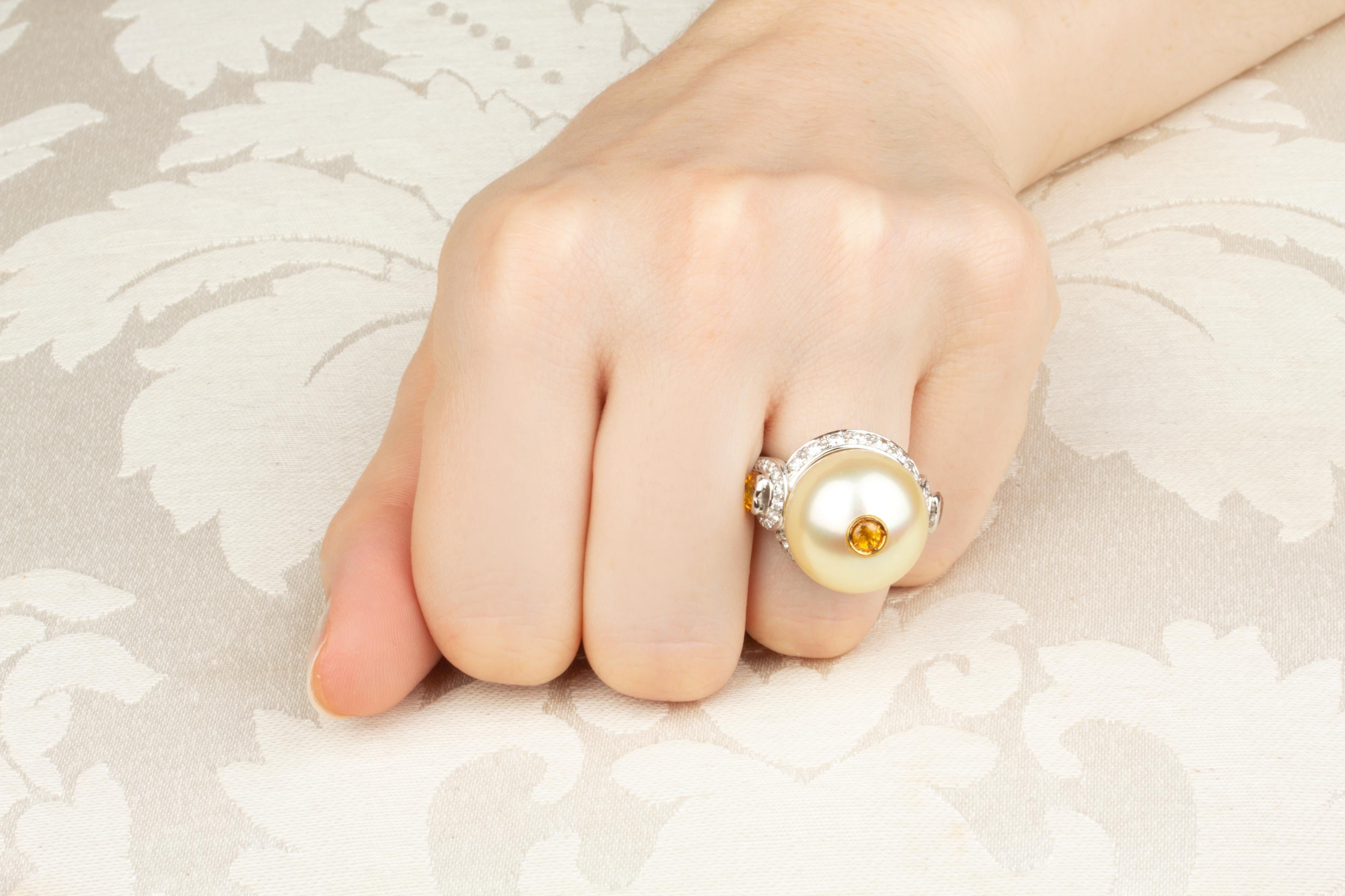 Ella Gafter 16mm Goldener Perlen-Diamant- Saphir-Ring  (Künstler*in) im Angebot