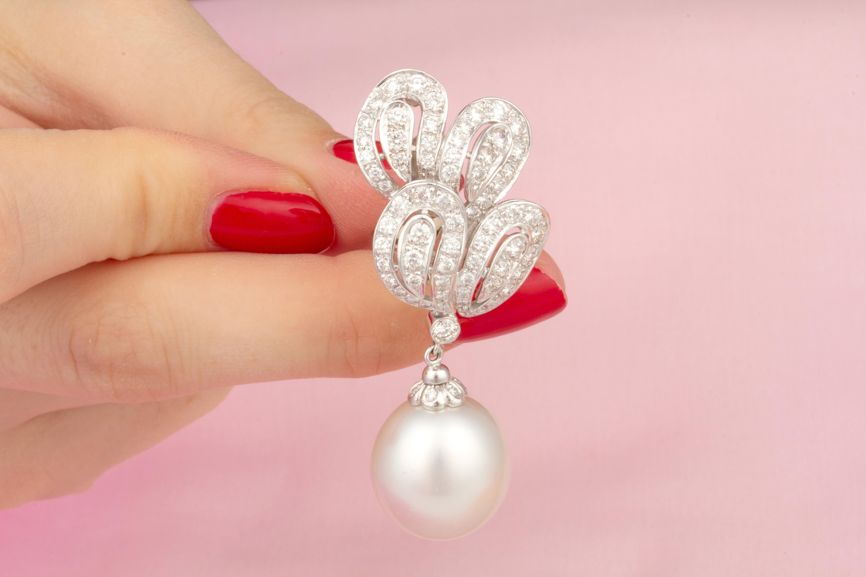 Ella Gafter 16mm South Sea Pearl Diamond Drop Earrings In New Condition For Sale In New York, NY