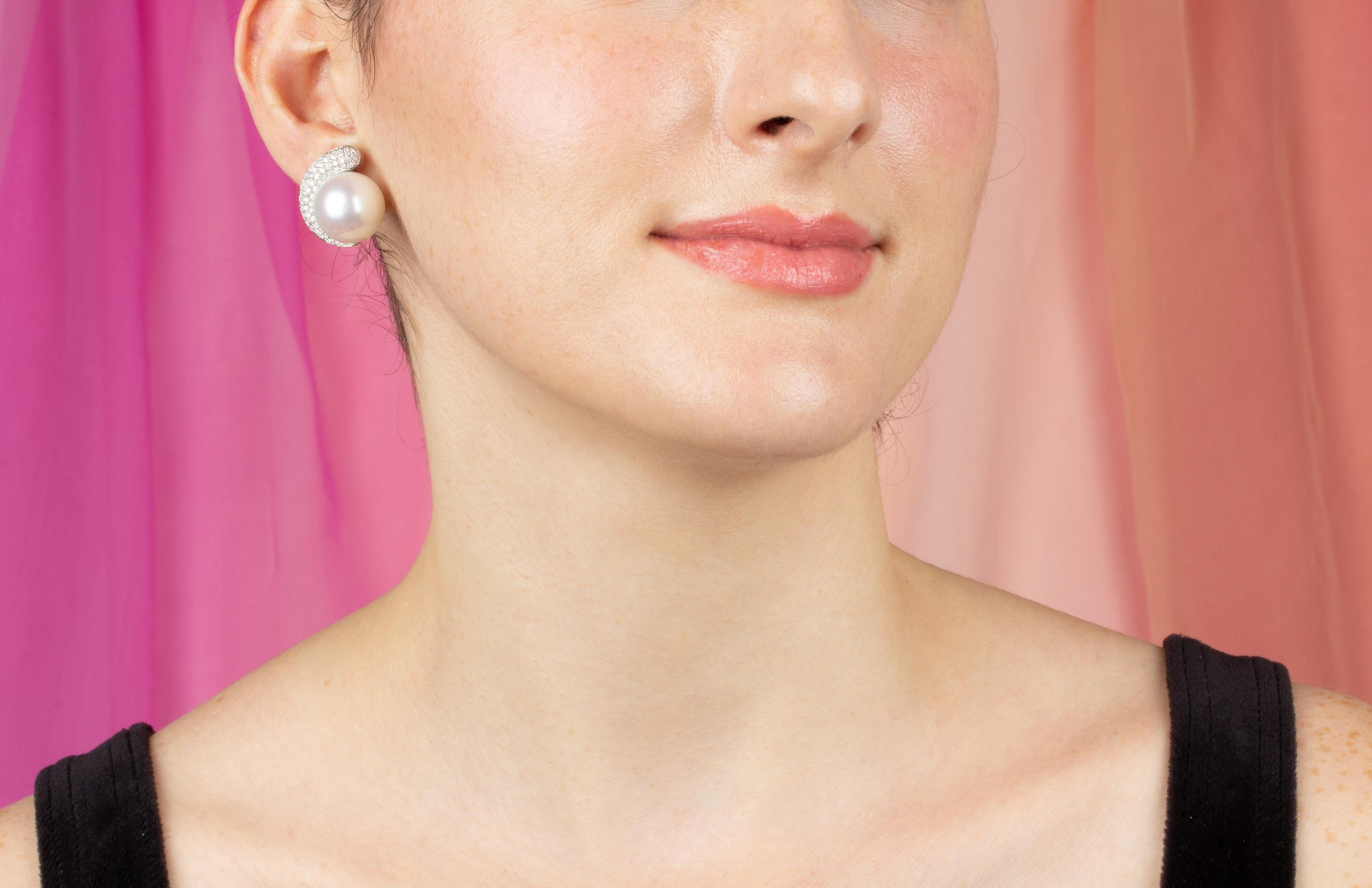 16mm pearl earrings