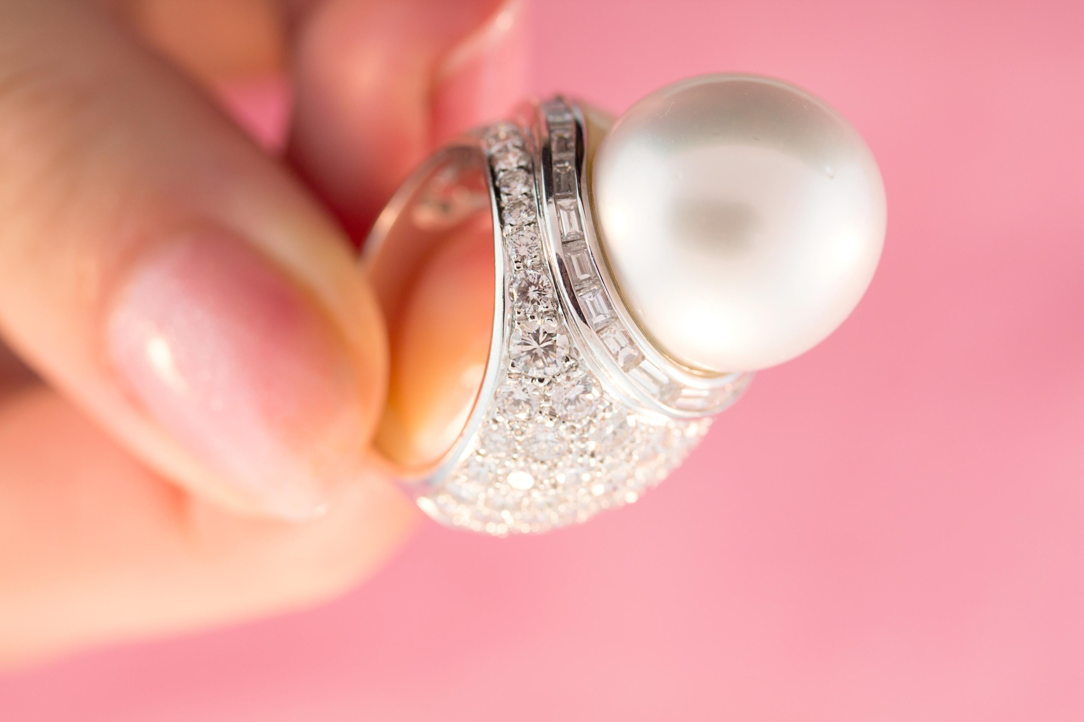 Ella Gafter 16mm South Sea Pearl Diamond Ring In New Condition For Sale In New York, NY