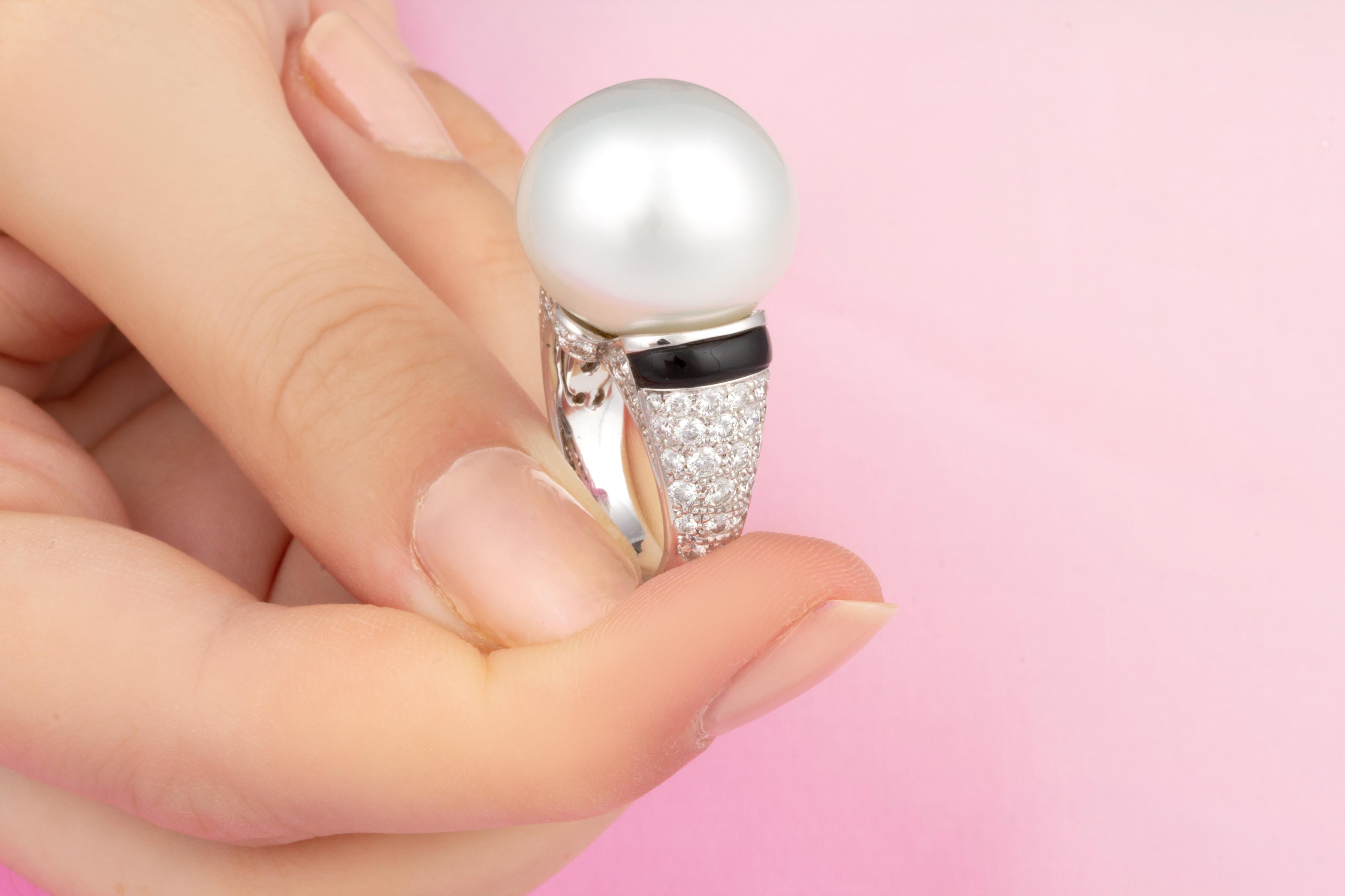 Ella Gafter 18.5mm South Sea Pearl Diamond Cocktail Ring In New Condition For Sale In New York, NY
